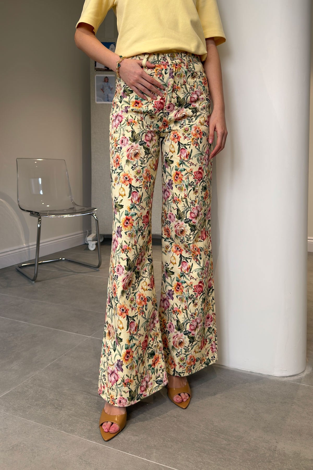 Premium Çiçek Desenli Pantolun- SARI