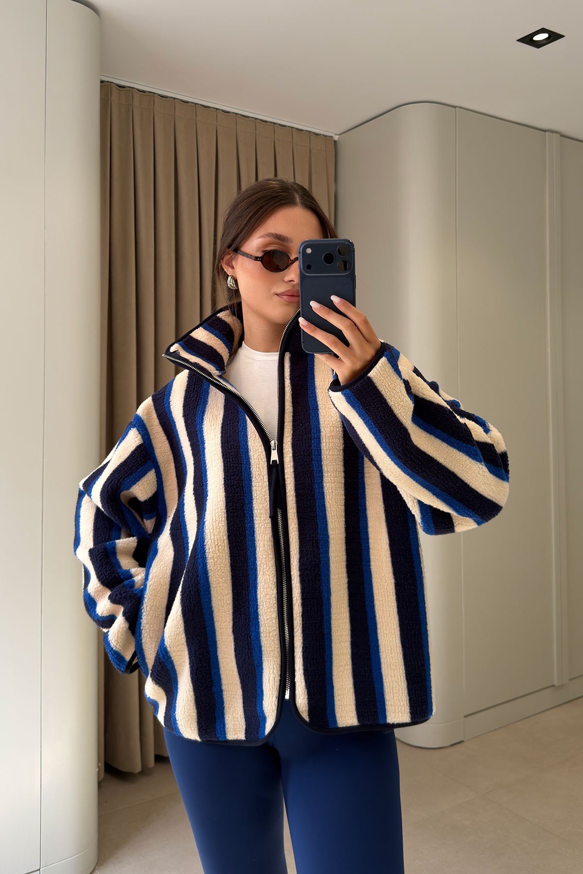 PREMİUM ÇİZGİLİ FERMUARLI POLAR HIRKA- LACİ-EKRU
