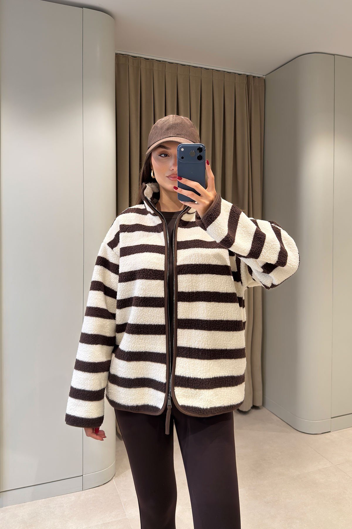 PREMİUM ÇİZGİLİ FERMUARLI POLAR HIRKA- EKRU-KAHVERENGİ