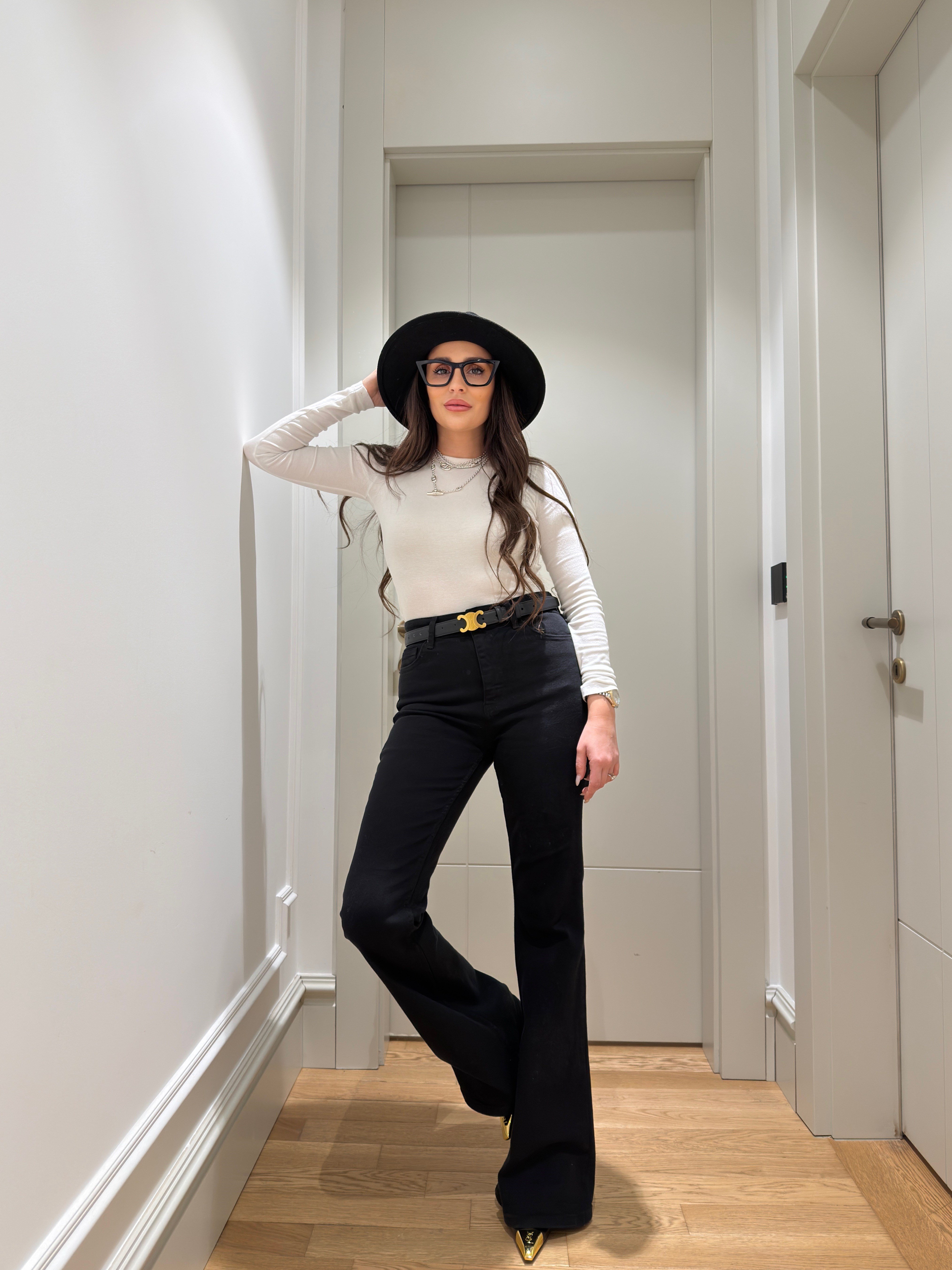 Premium İspanyol Paça Jean- SİYAH