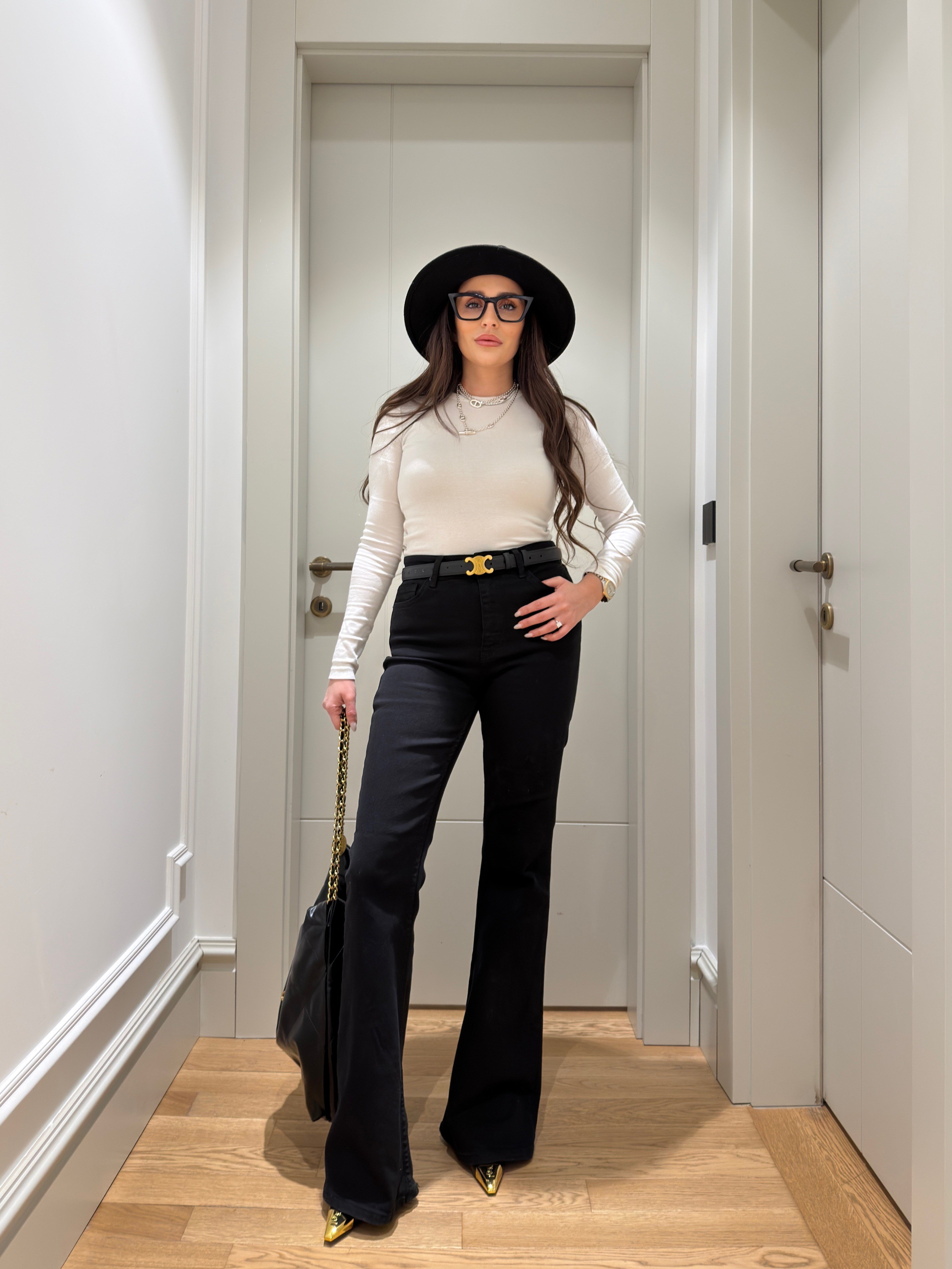 Premium İspanyol Paça Jean- SİYAH