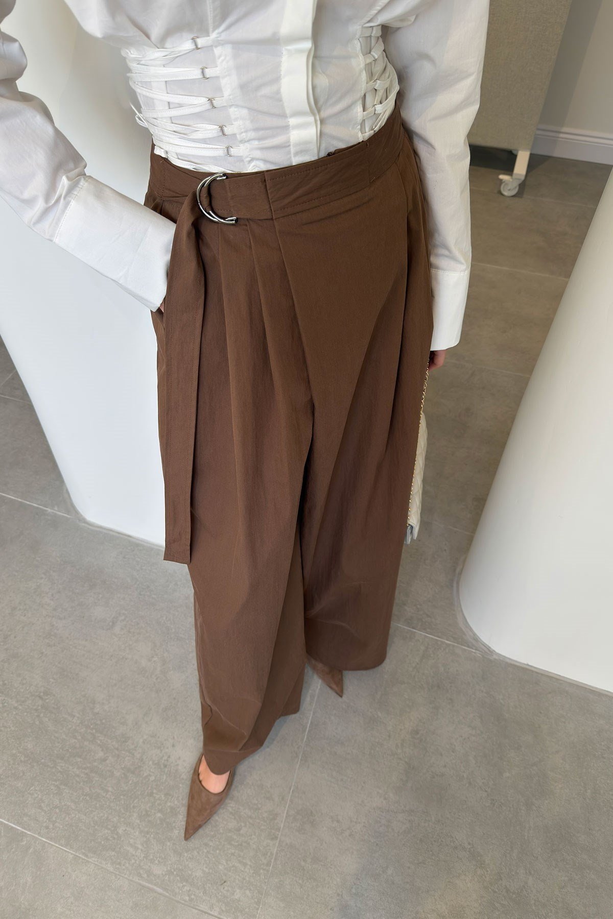 Premium Kuşaklı Bol Paça Pantolon- KAHVERENGİ