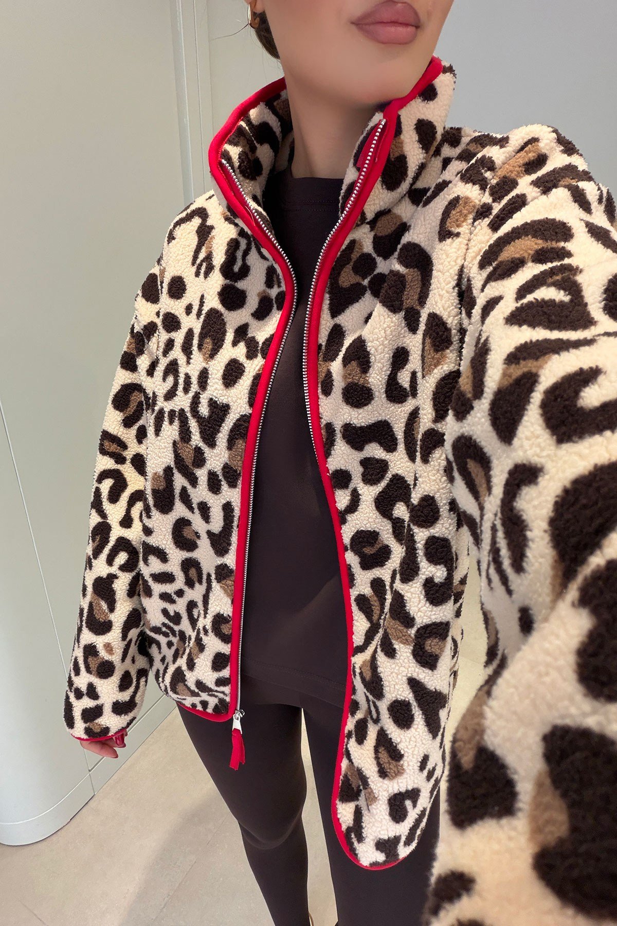 Premium Leopar Desen Fermuarlı Polar- BEJ-KIRMIZI