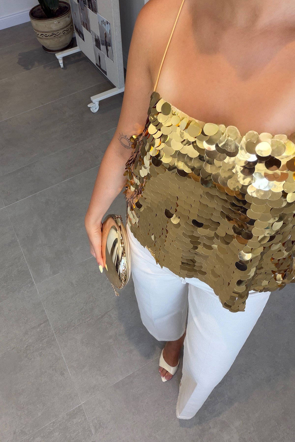 PREMİUM PAYETLİ İP ASKILI BLUZ- GOLD