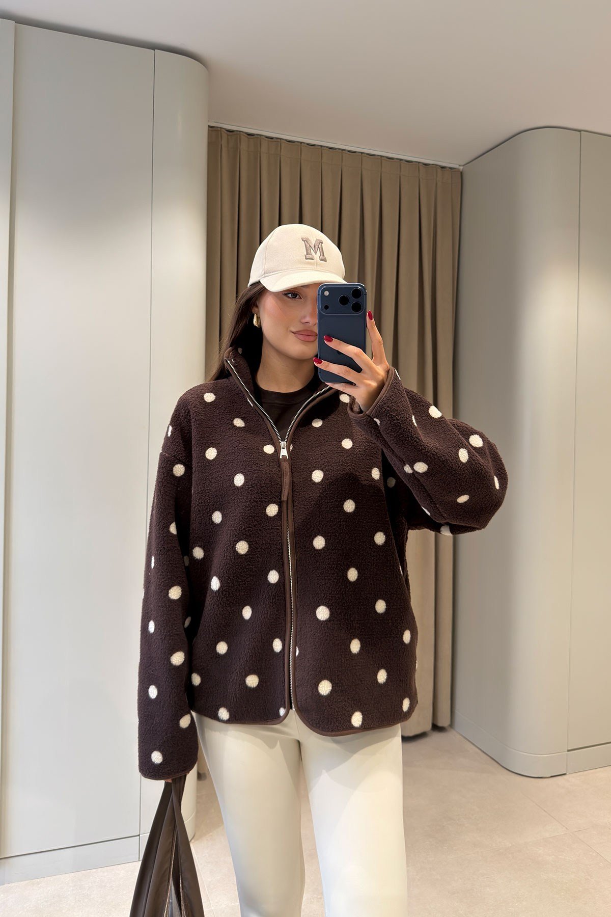PREMİUM PUANTİYE DESENLİ FERMUARLI POLAR HIRKA- KAHVE-EKRU