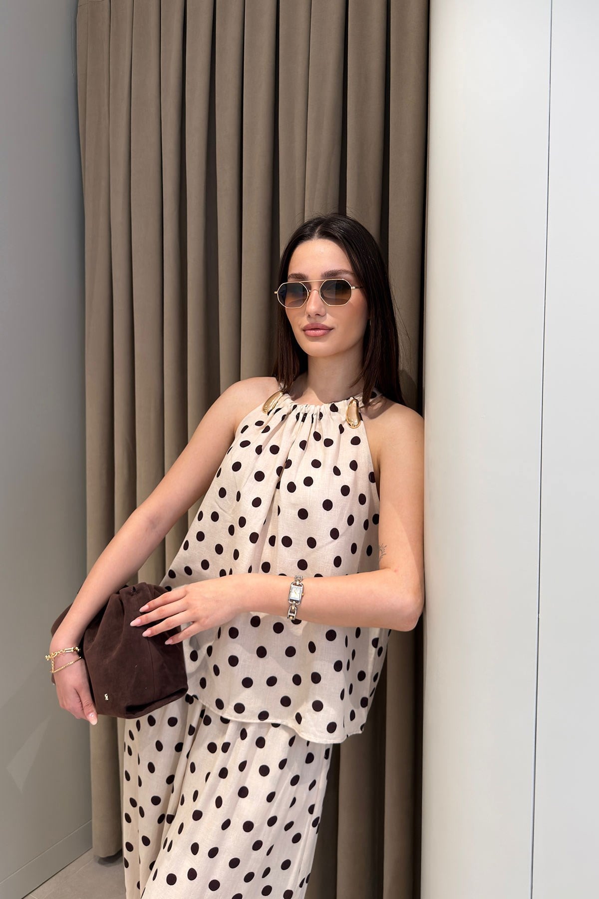 Puantiye Desenli Halter Yaka  Bluz- BEJ