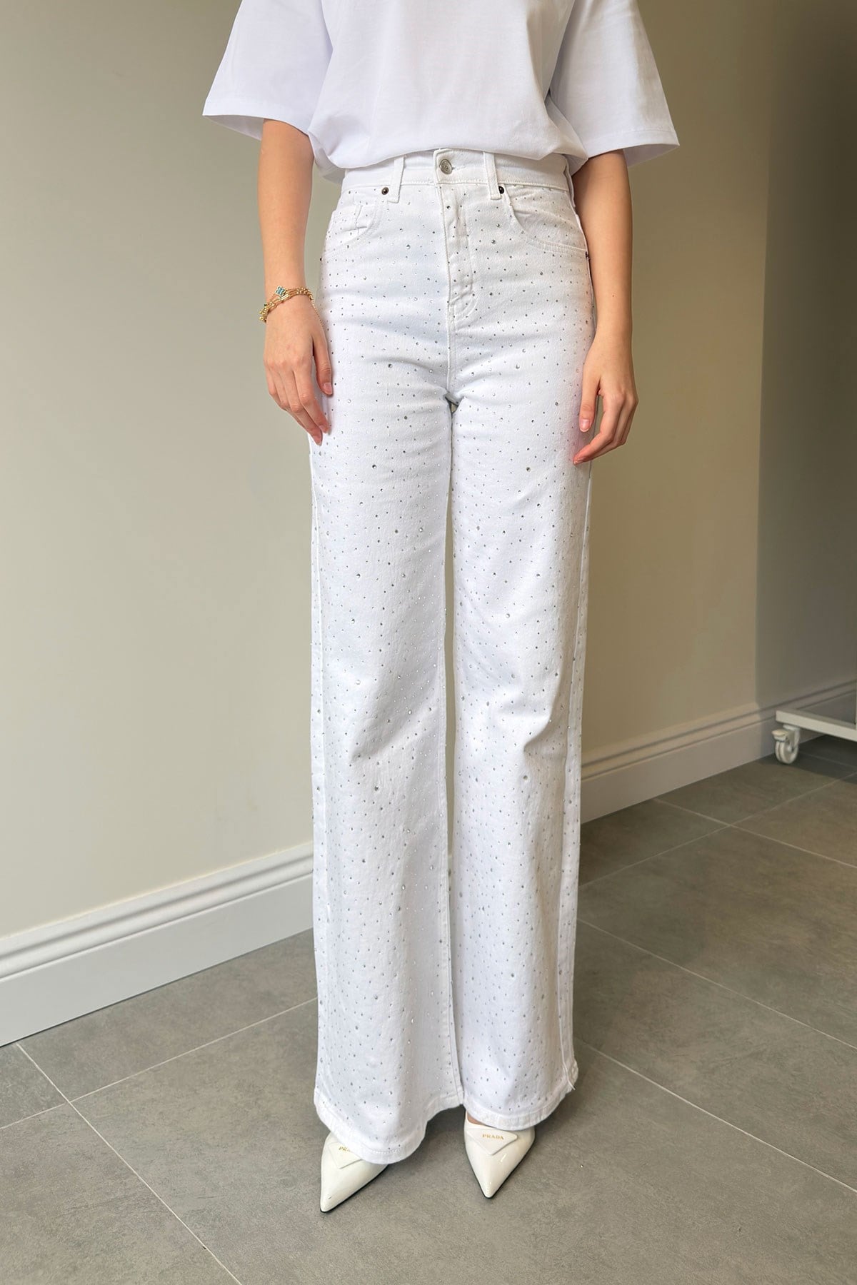 Taş Detaylı Wide Leg Jean- BEYAZ