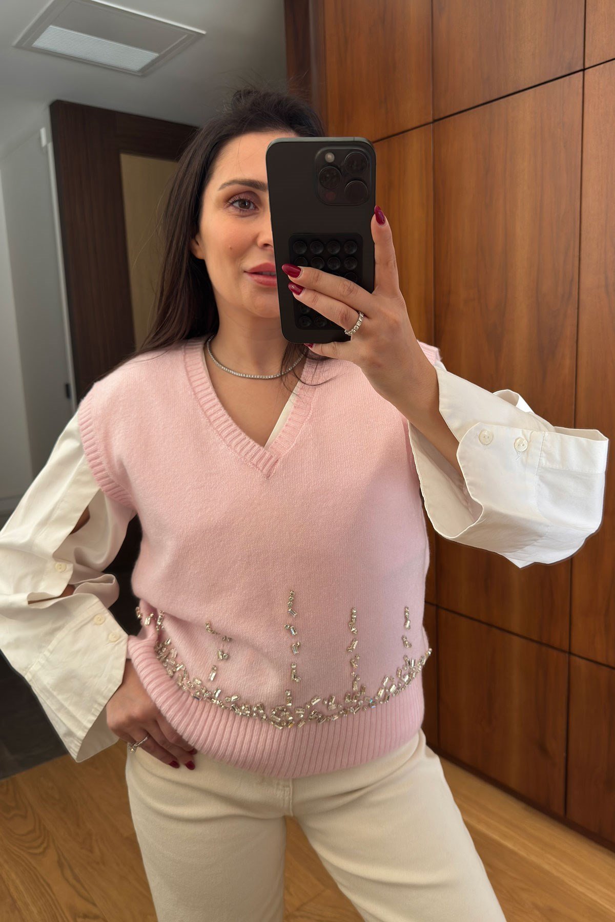 Taşlı V Yaka Süveter- PEMBE