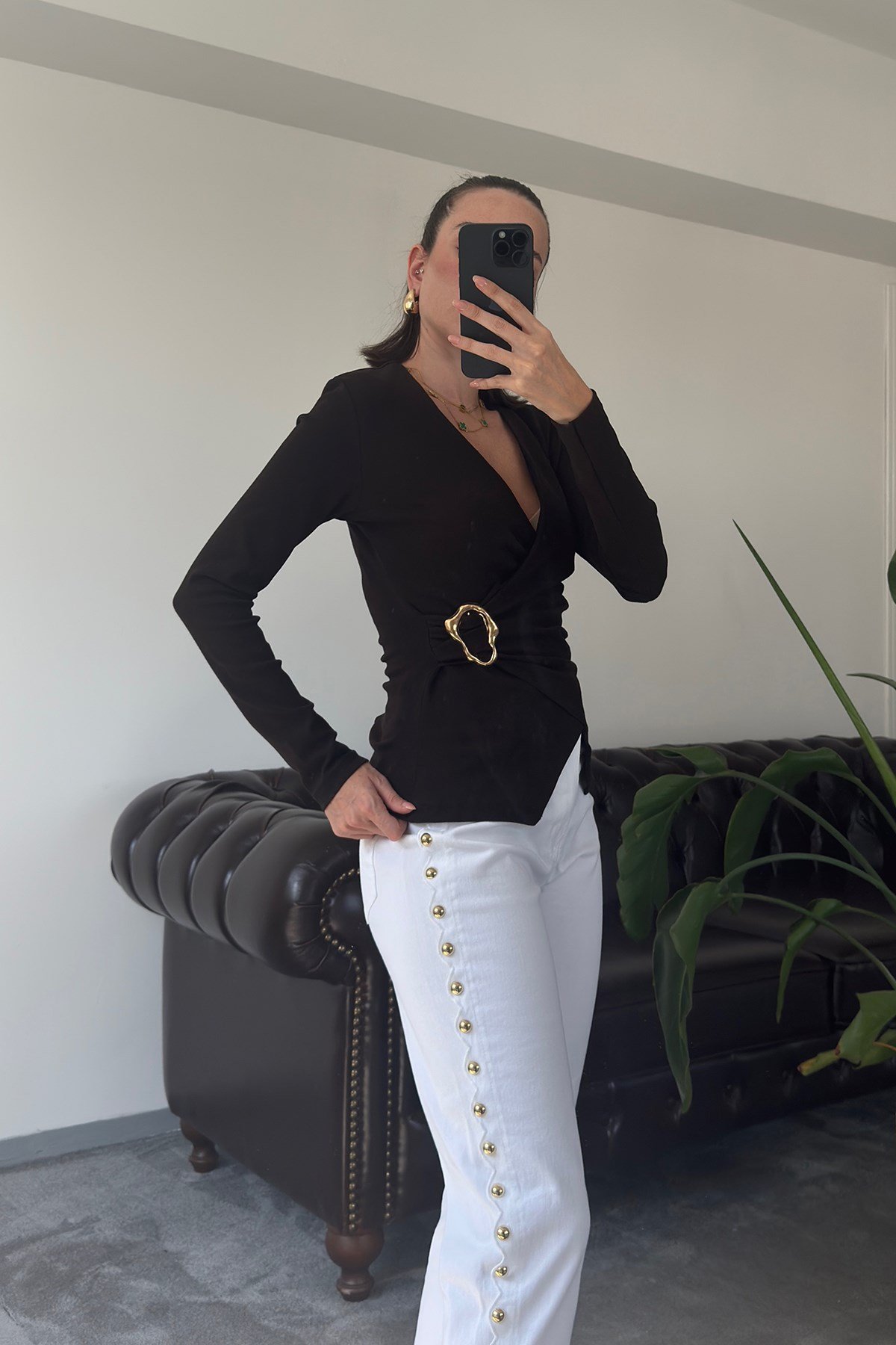 Uzun Kol Gold Broşlu Premium Bluz- KAHVERENGİ