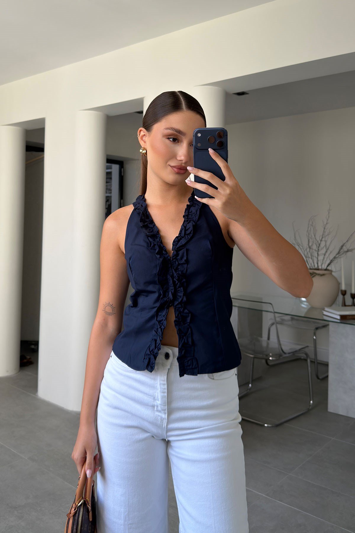 V YAKA FIRFIRLI BLUZ- LACİVERT