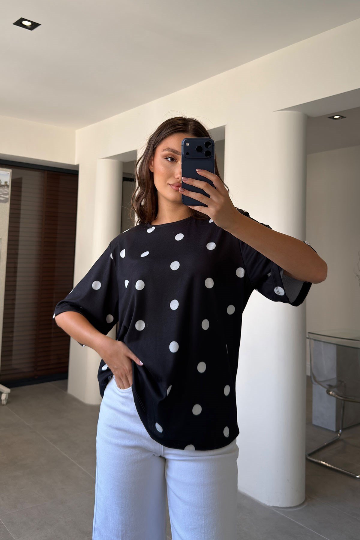 Vatkalı Oversize Puantiyeli Bluz- SİYAH