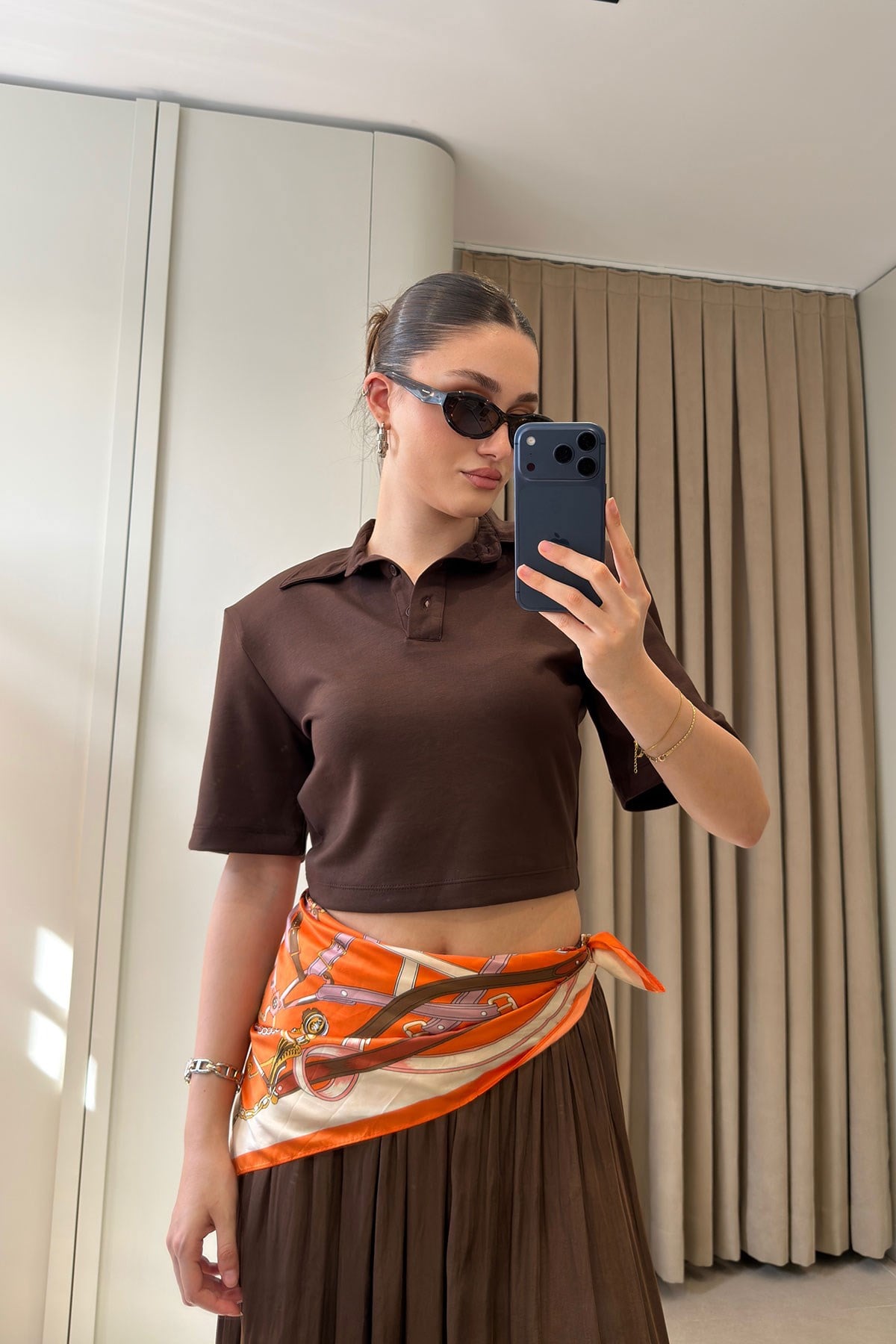 Vatkalı Premium Polo Yaka Bluz- KAHVERENGİ