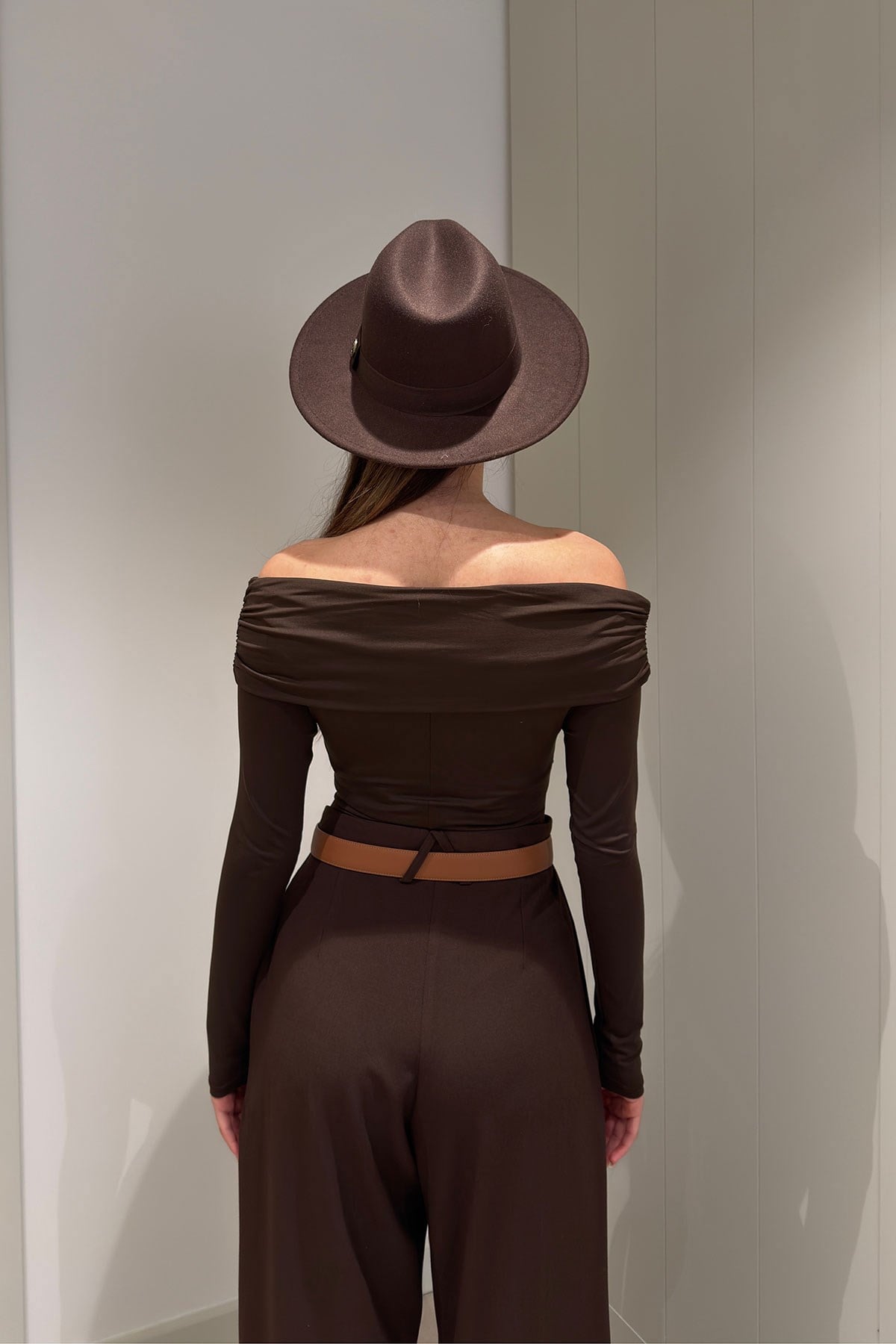 Yaka Detay Uzun Kollu Bodysuit- KAHVERENGİ