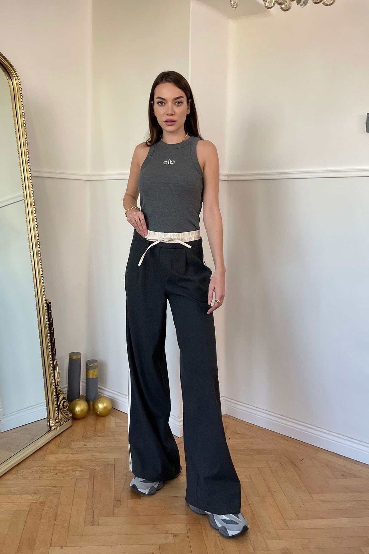 Yazı Nakış Detaylı Fitilli Crop- ANTRASİT