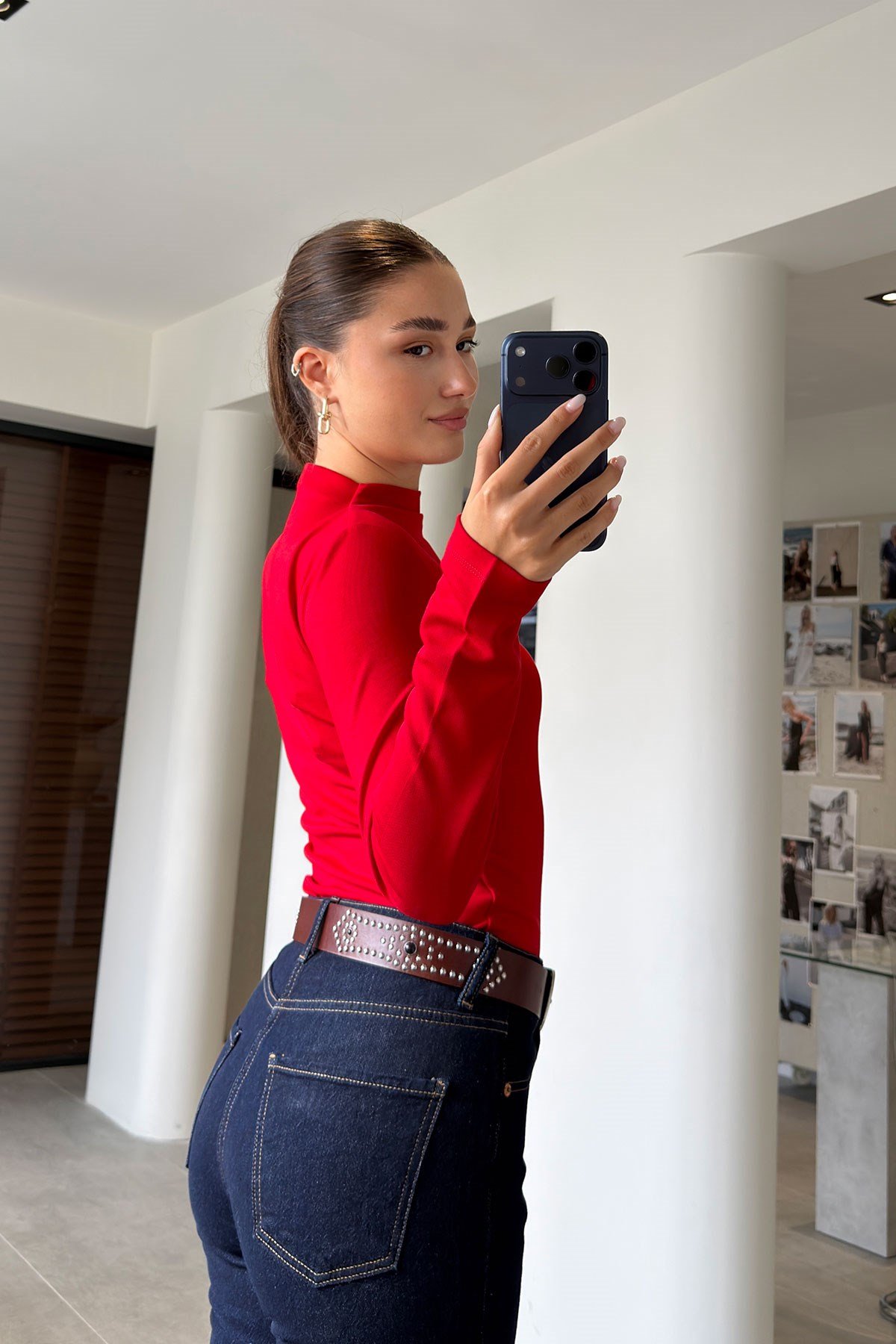 Yeni Sezon Dik Yaka Uzun Kol Bluz- KIRMIZI