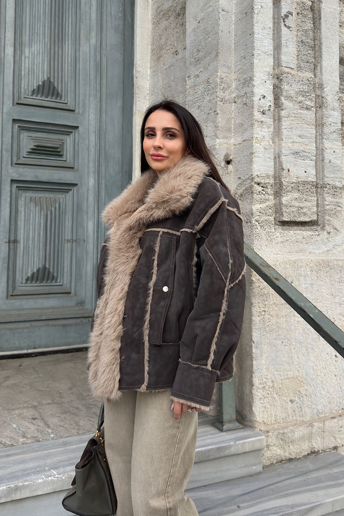 Yeni Sezon Tasarım Kürk Detaylı Mont- KAHVERENGİ
