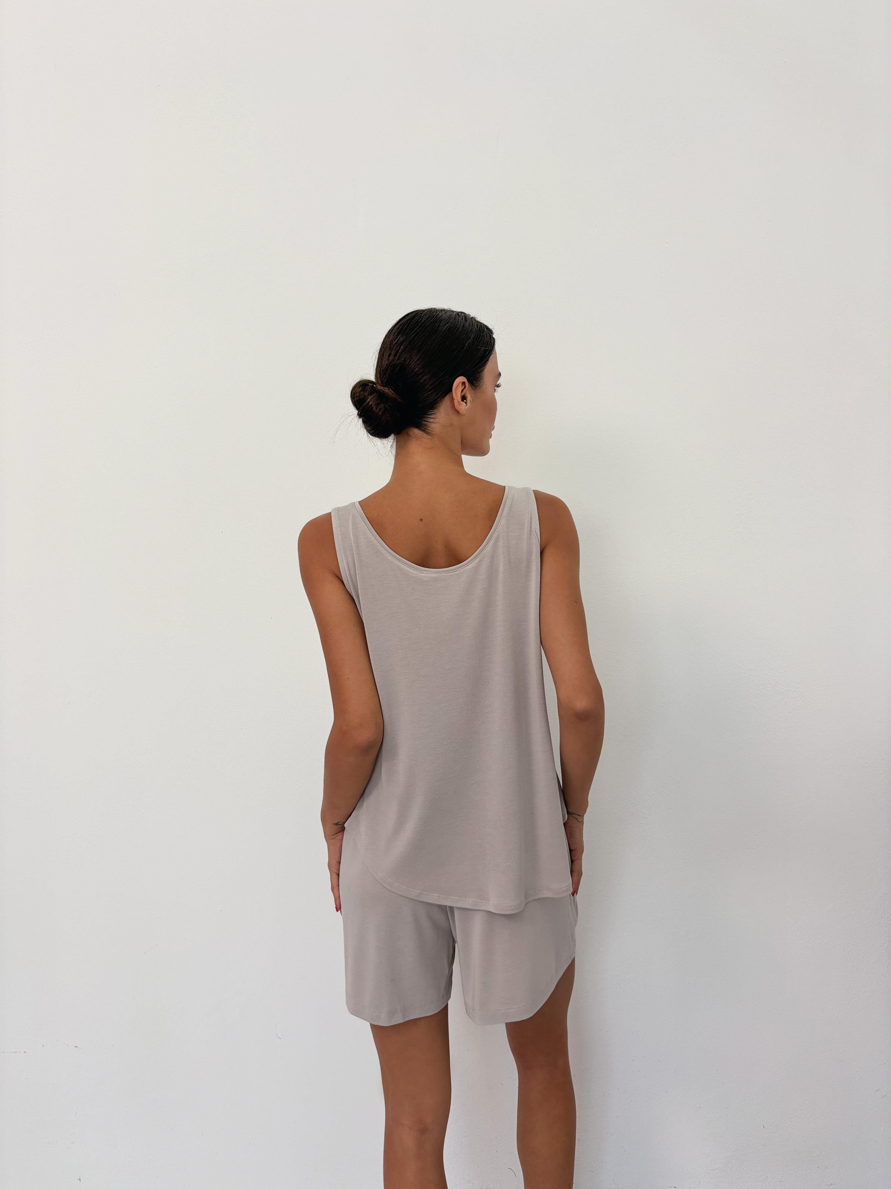 Bel Lastikli Dökümlü Taş Modal Şort