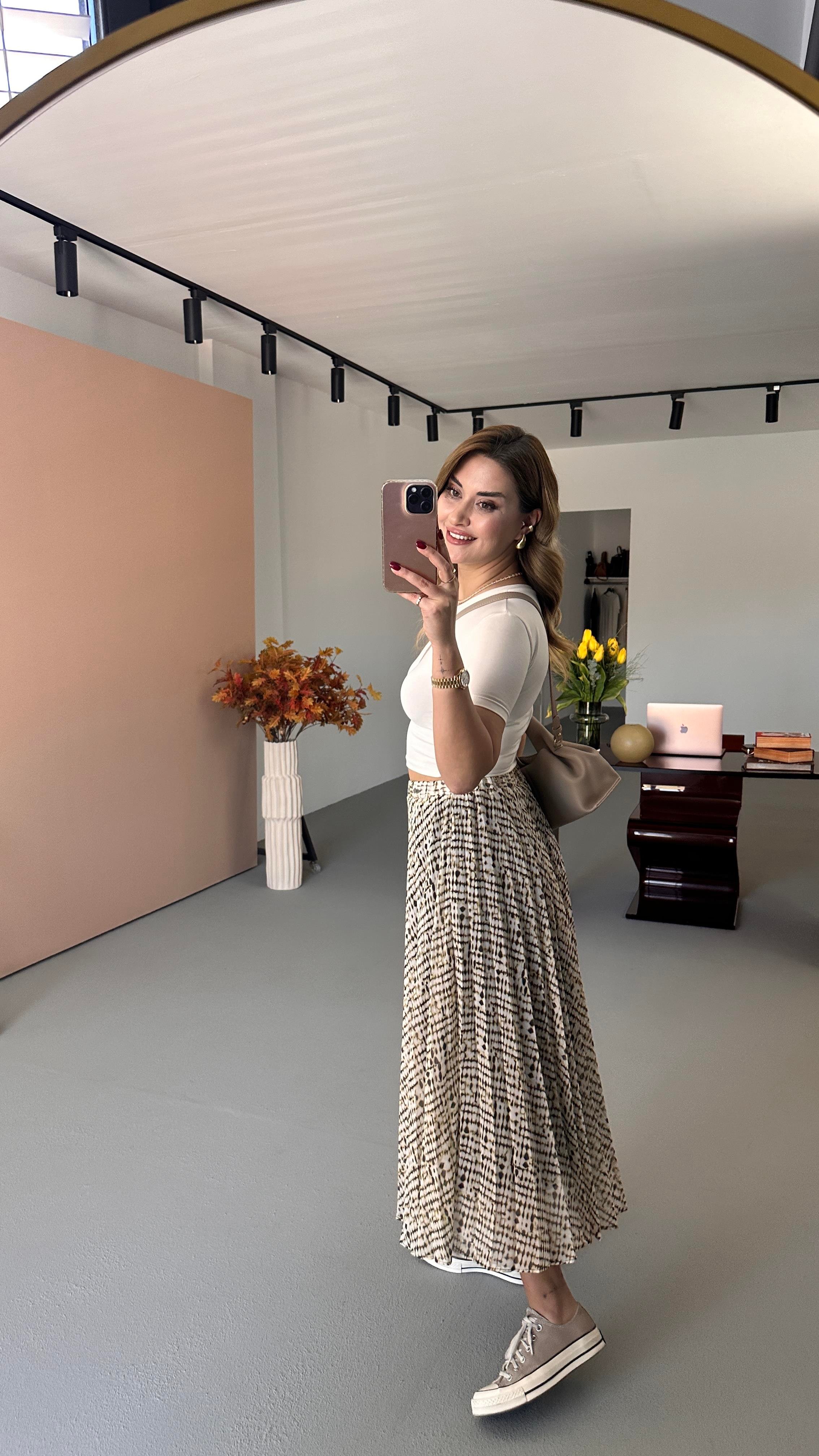 Beli Lastikli Haki Desenli Şifon Etek