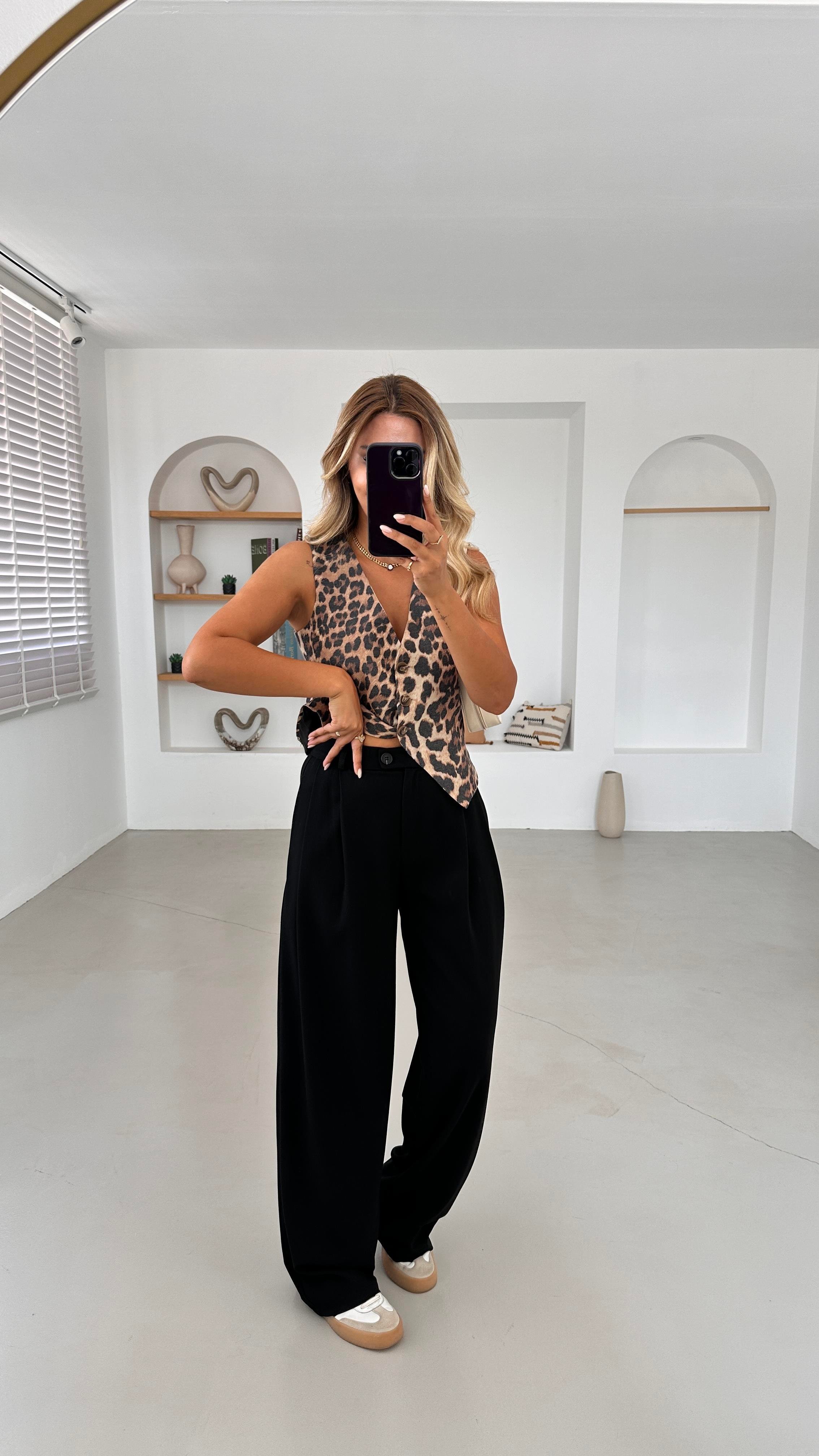 Beli Lastikli Maskülen Siyah Pantolon