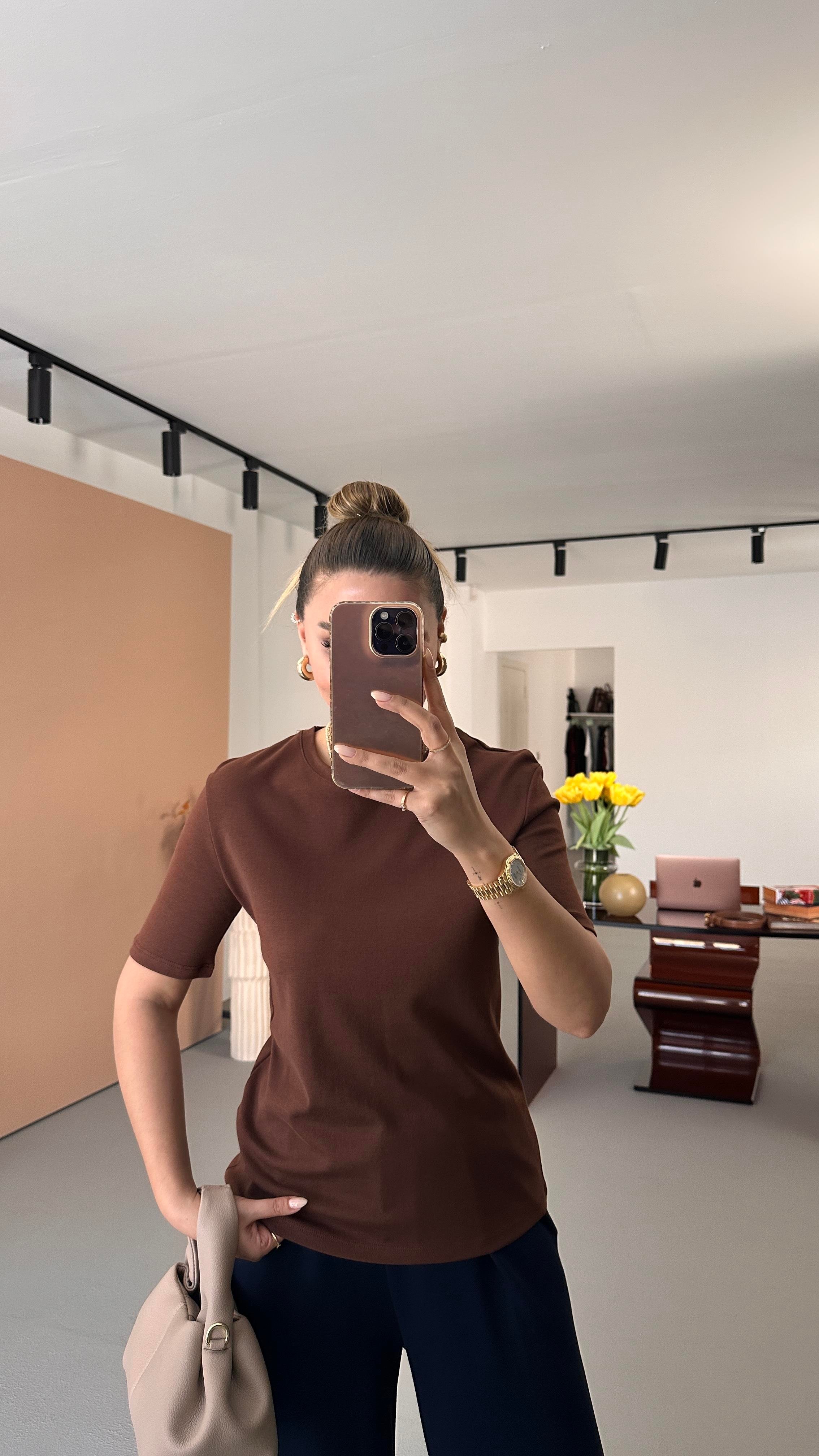 Bisiklet Yaka Pamuklu Kahve Basic Tshirt