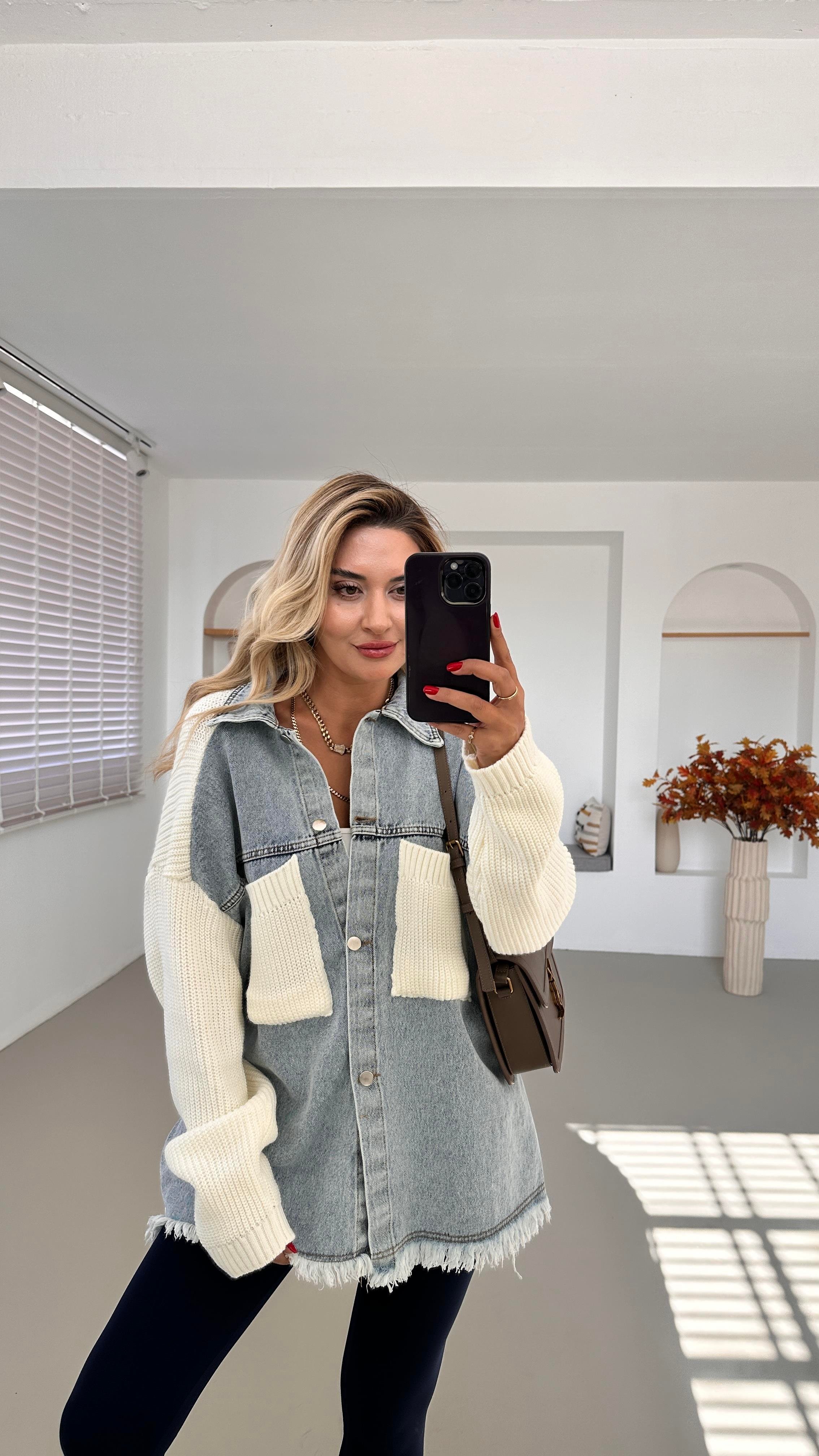 Denim Detay Cepli Oversize Ekru Hırka