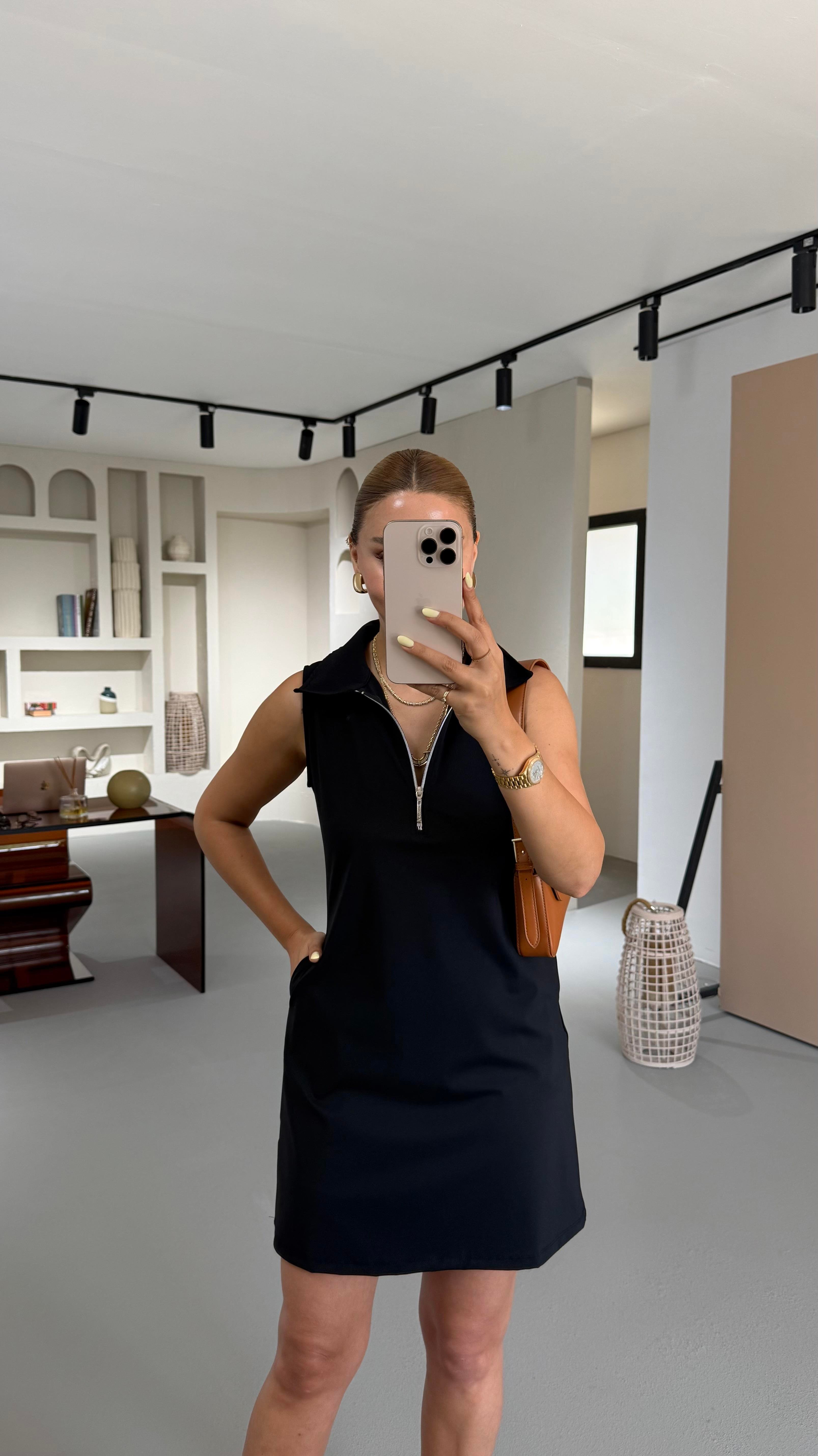 Fermuar Detay Kolsuz Siyah Scuba Elbise