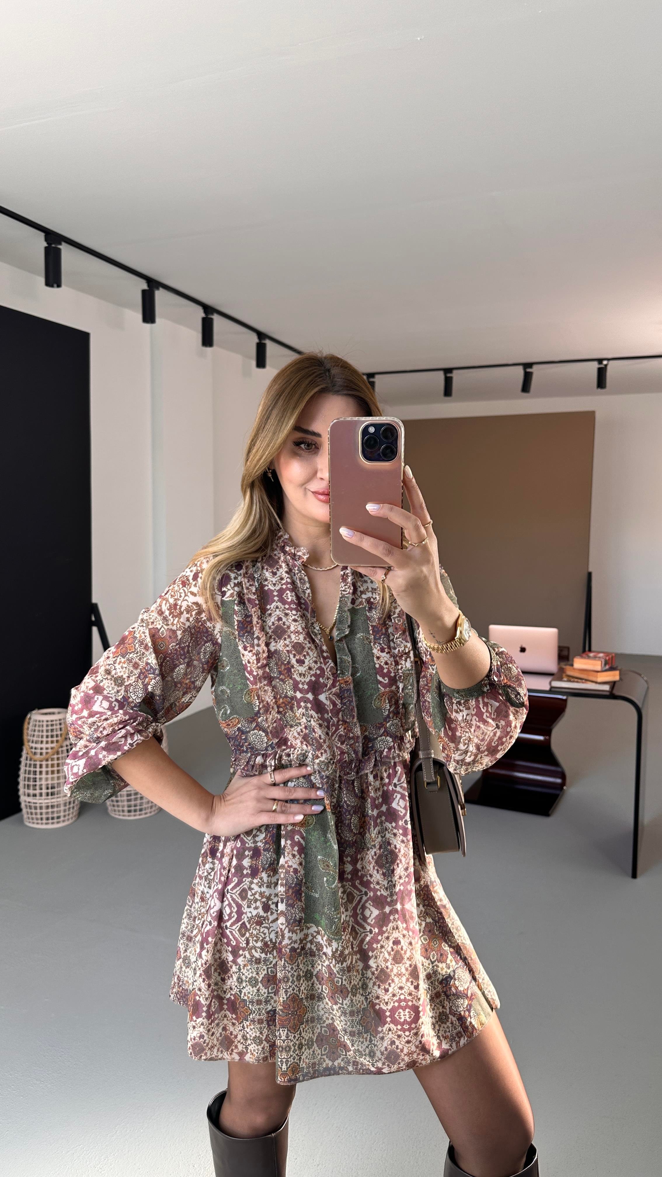 Fırfır Detay Vintage Astarlı Şifon Elbise
