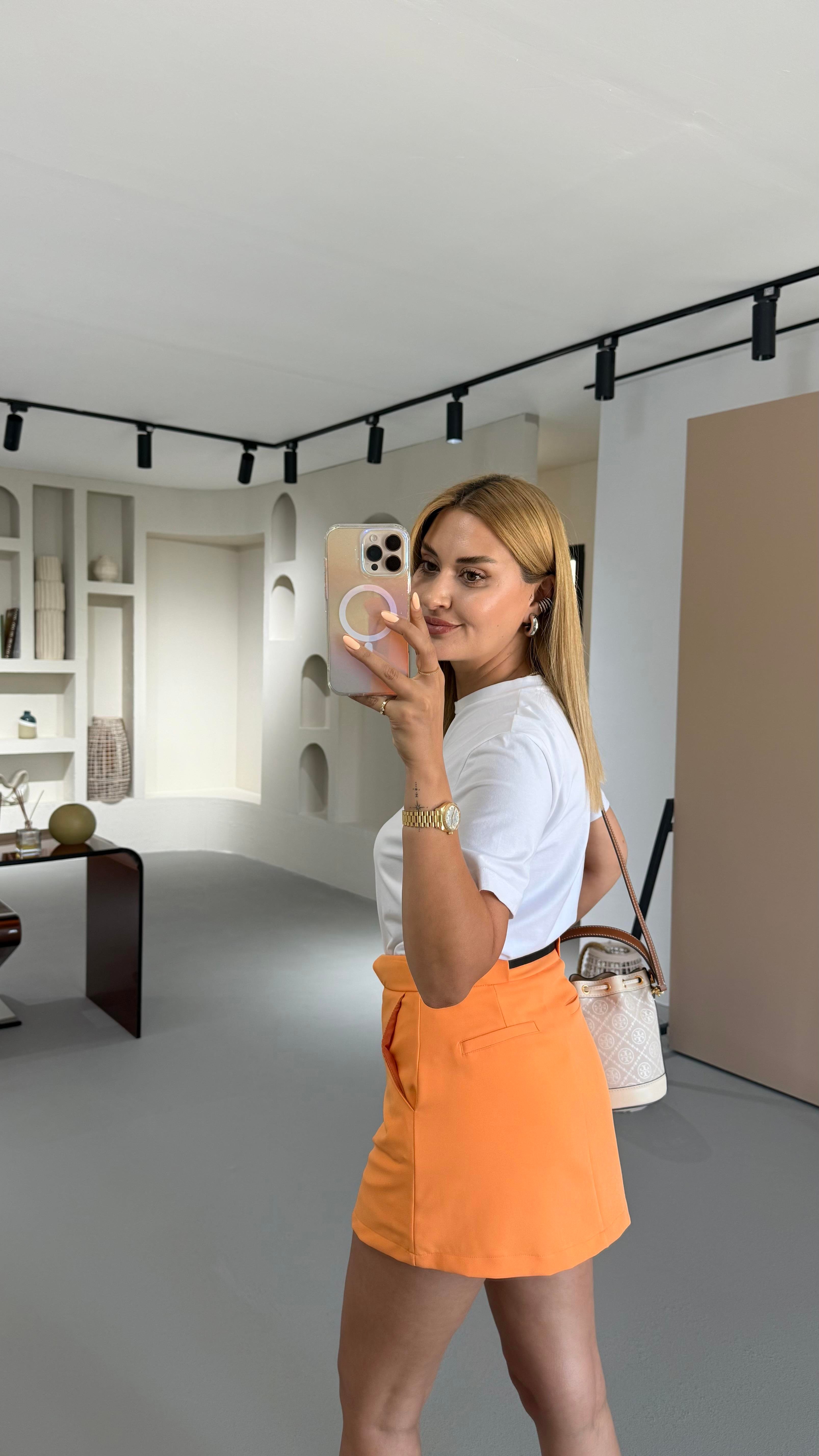 Kemerli Cep Detay Orange Şort Etek