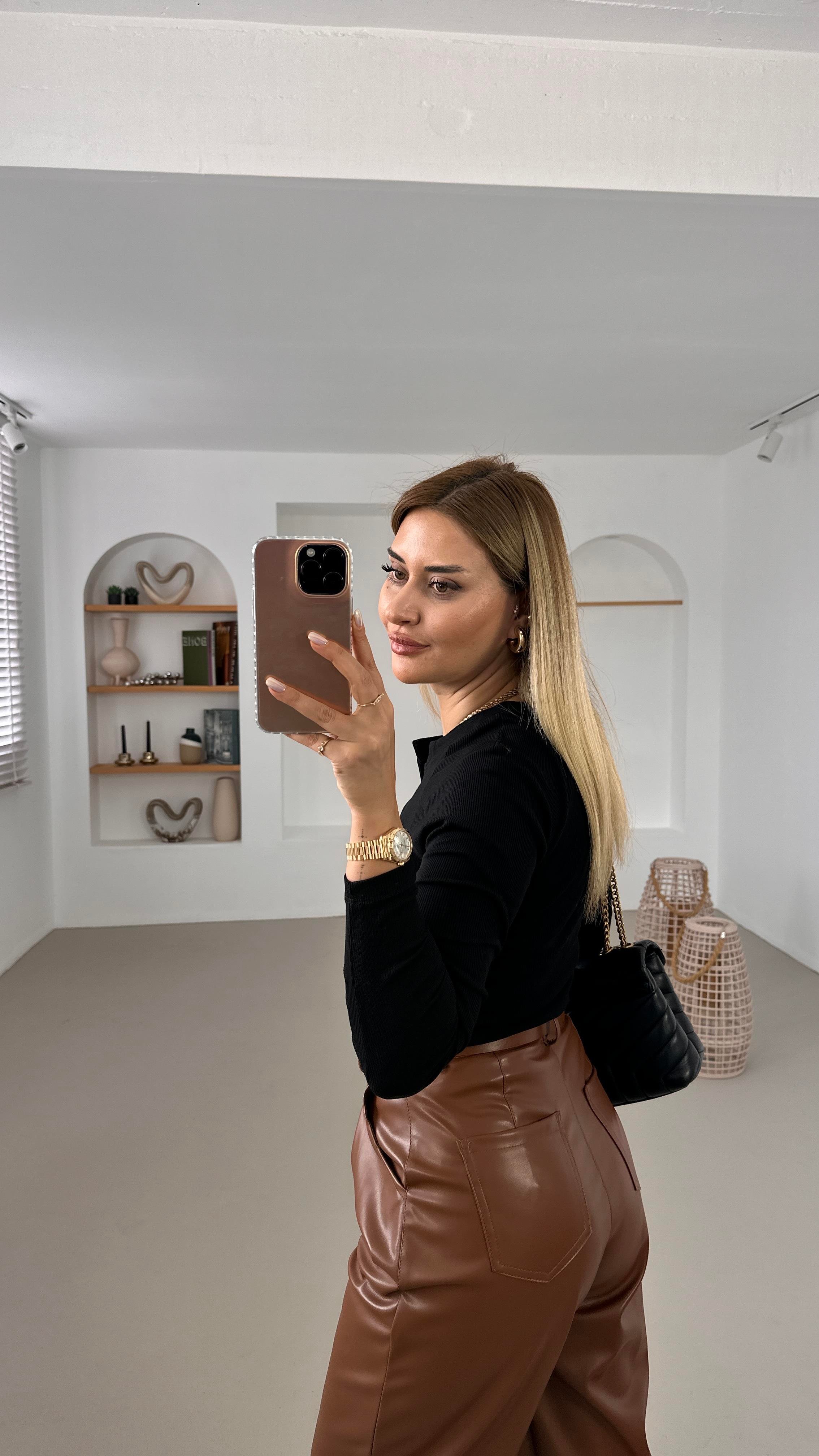 Kemerli Pilise Detay Slouchy Kahve Deri Pantolon