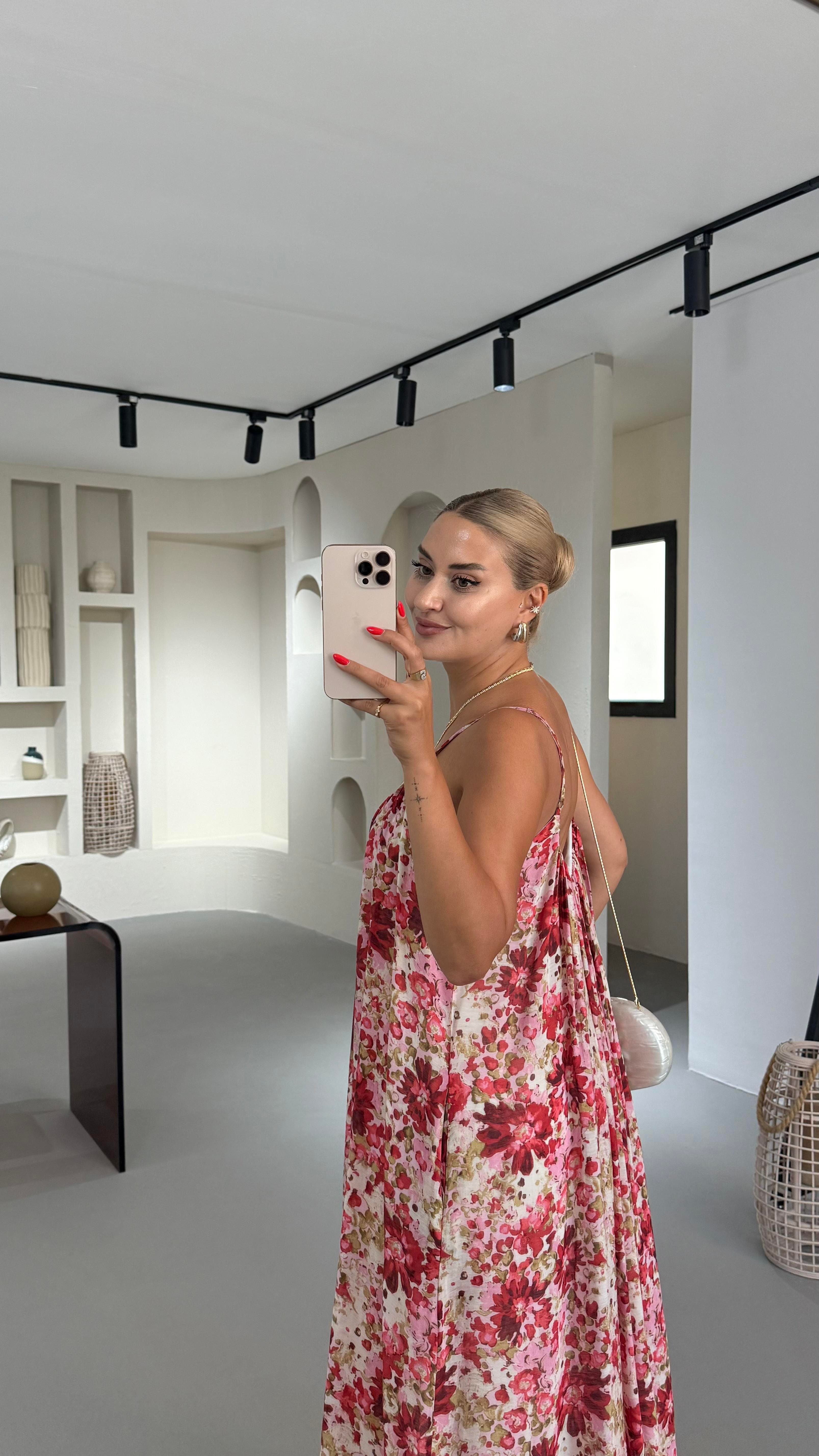 Kırmızı Çiçek Desen Maxi Vual Elbise