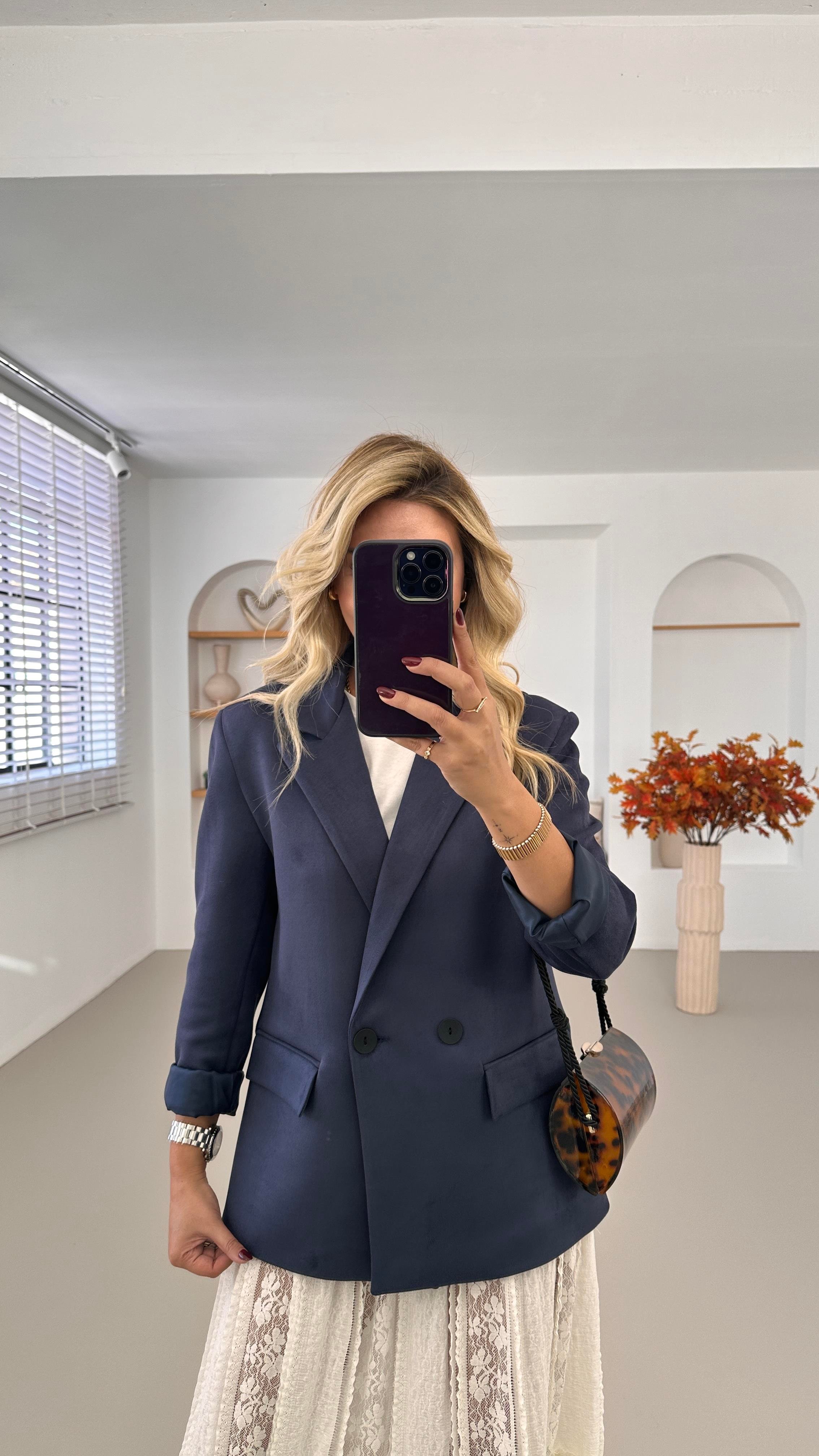 Kruvaze Yaka Çift Düğme Detay Astarlı Lacivert Süet Ceket