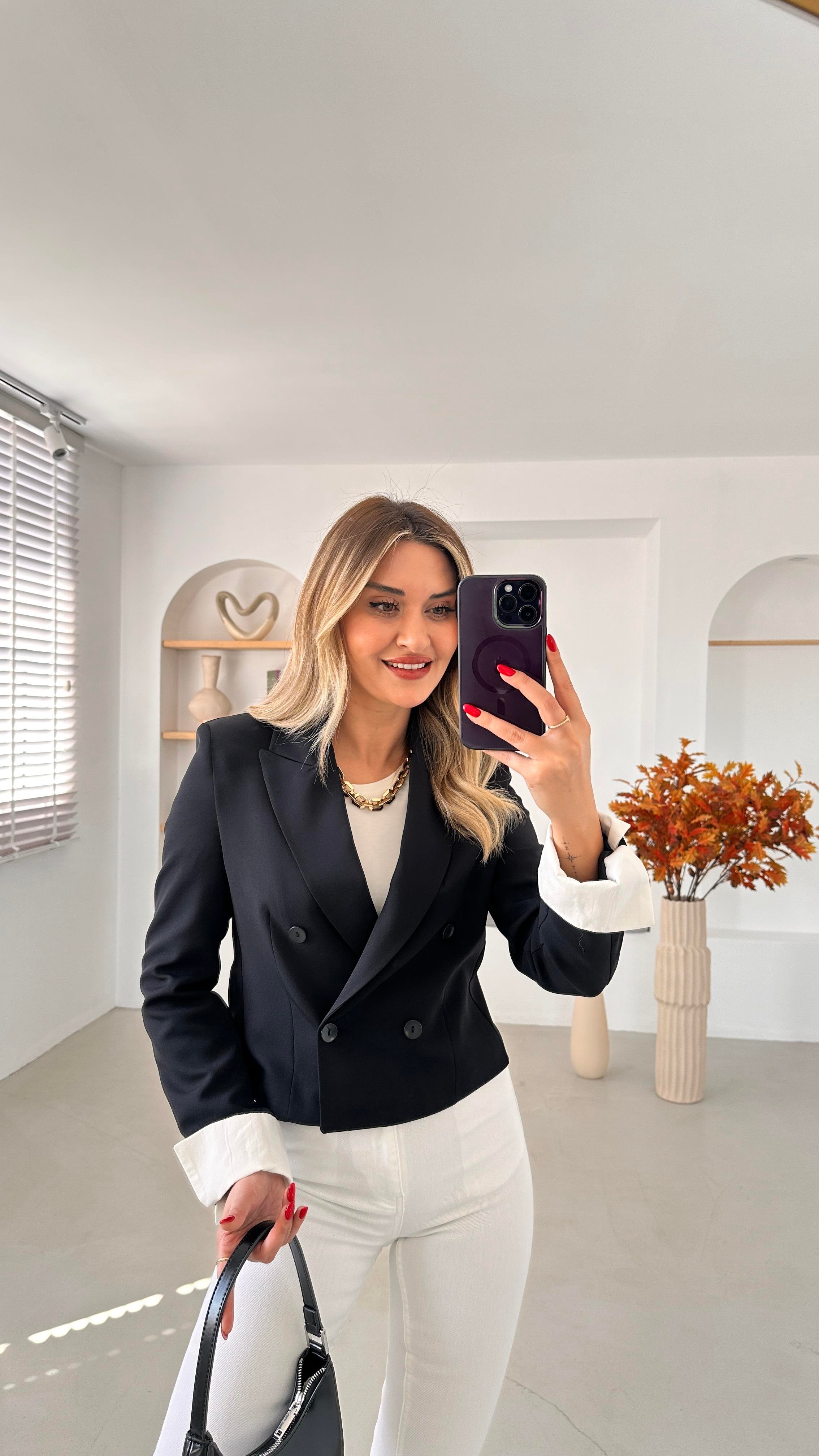 Kruvaze Yaka Poplin Kol Detay Astarlı Siyah Ceket