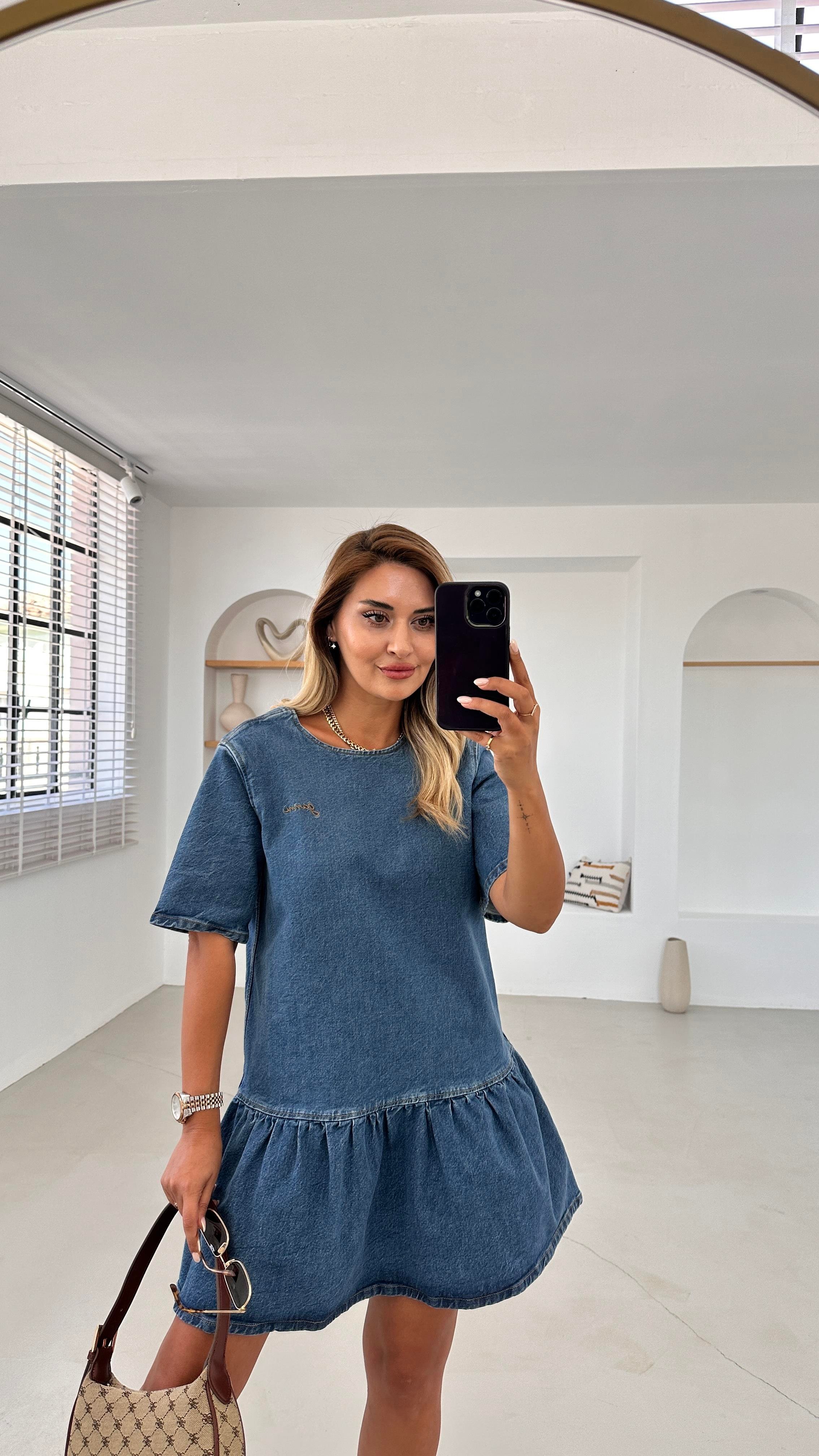 Orjinal Marka Sırt Dekolte Detay Mavi Denim Elbise