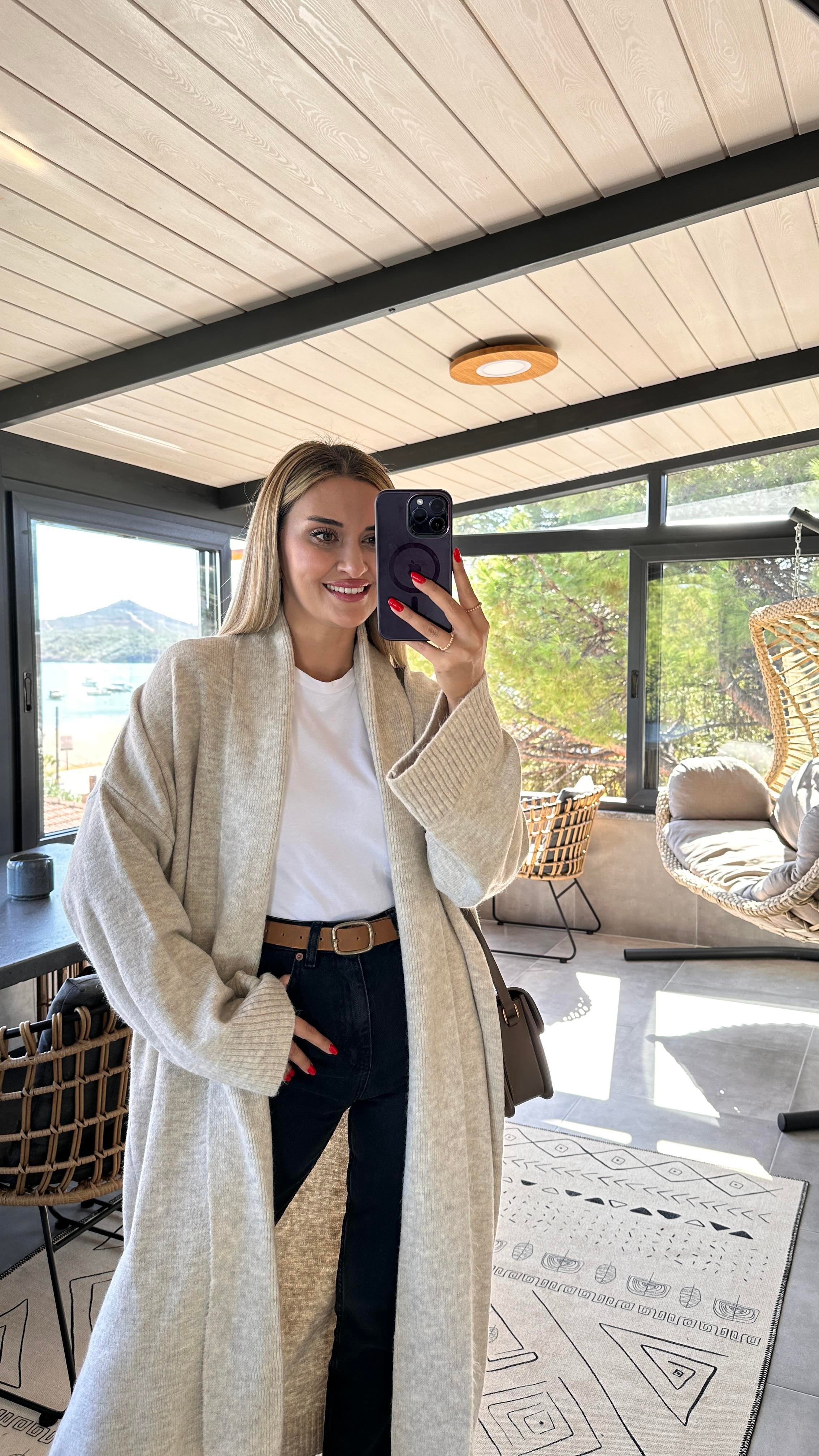 Oversize Bej Maxi Hırka