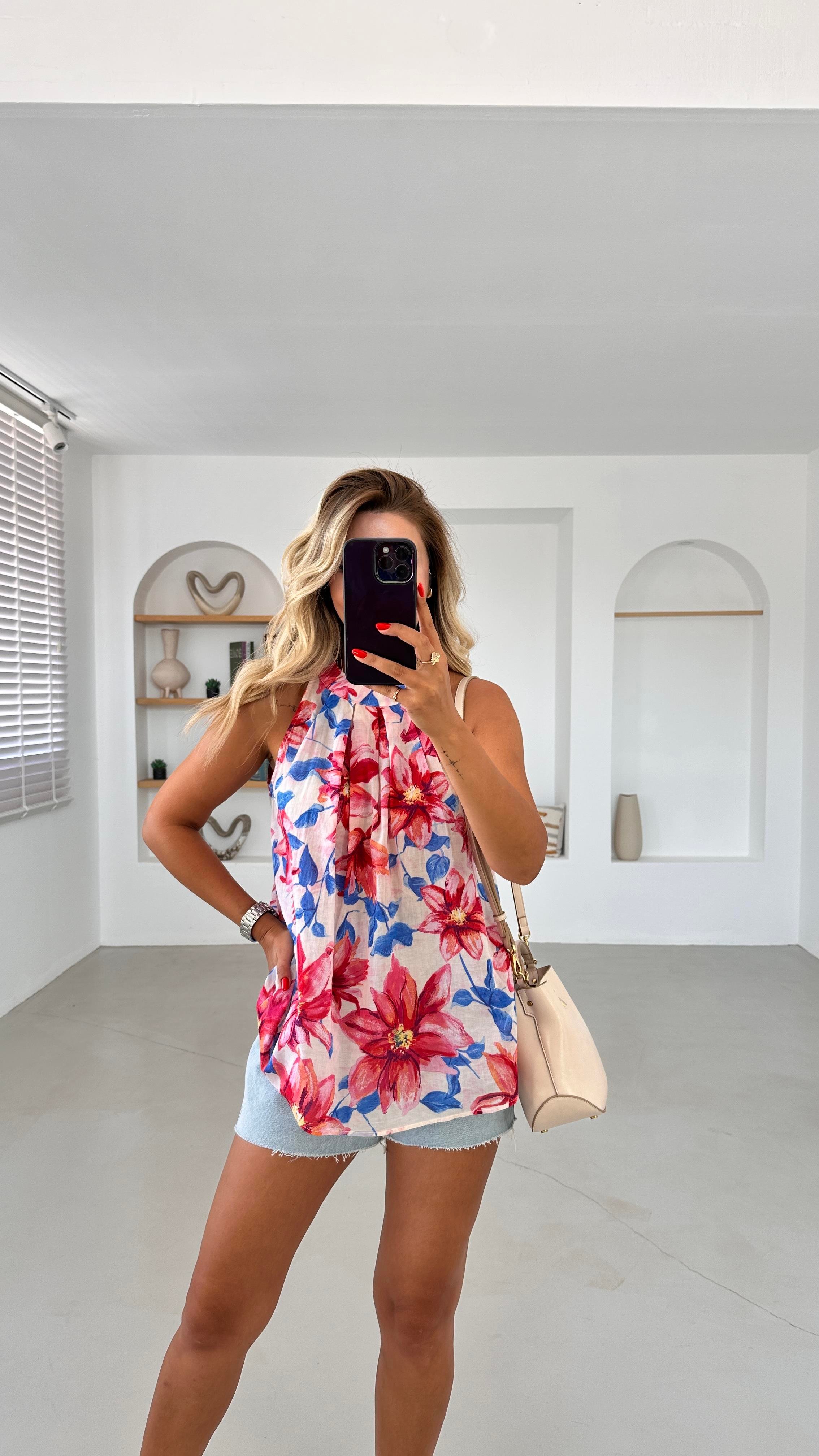 Piliseli Halter Yaka Çiçek Desen Vual Bluz