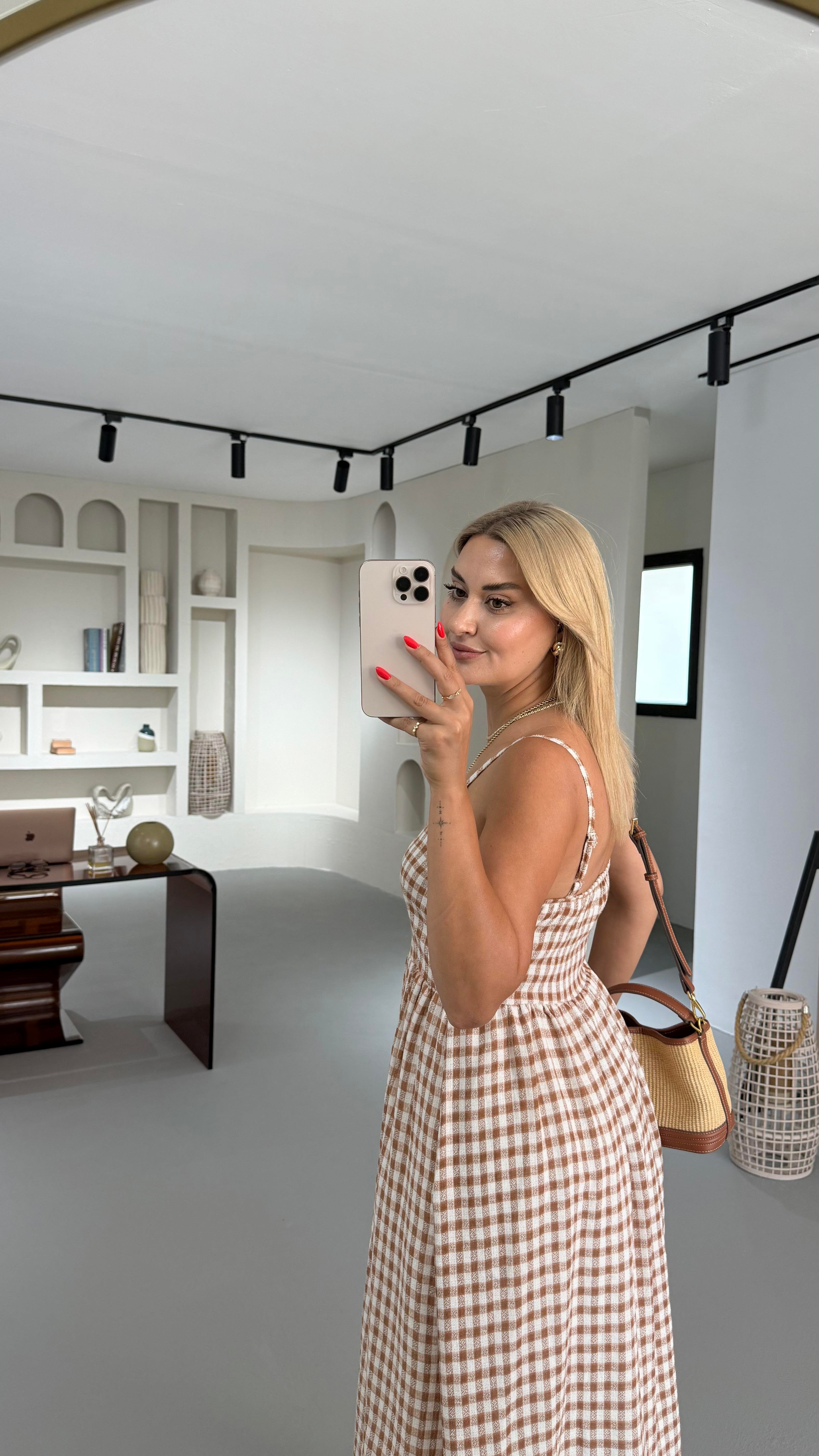 Poplin Detay Boydan Düğmeli Kahve Pötikare Elbise