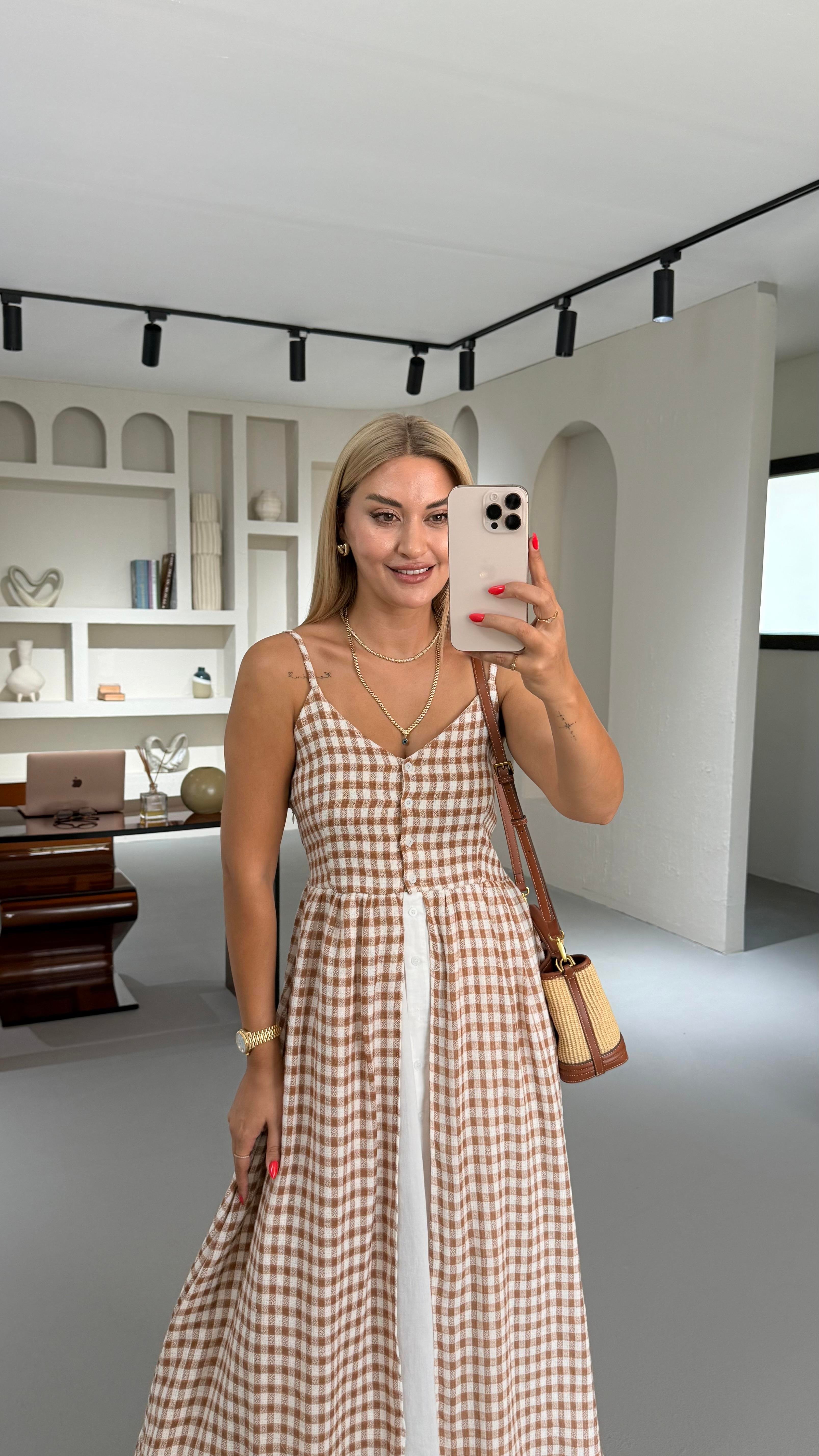 Poplin Detay Boydan Düğmeli Kahve Pötikare Elbise