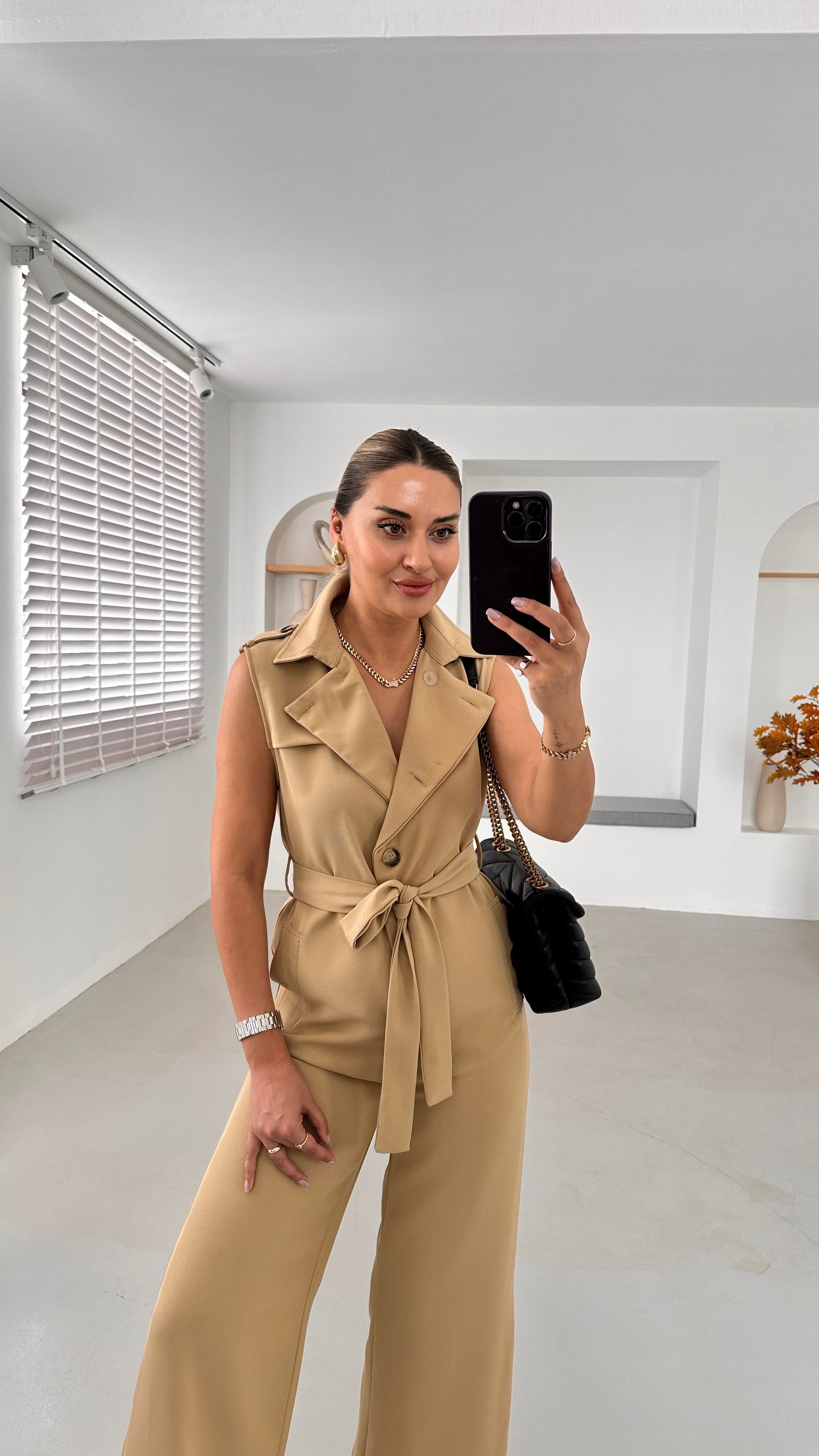 Premium Seri Apoletli Düğme Detay Bisküvi Tulum