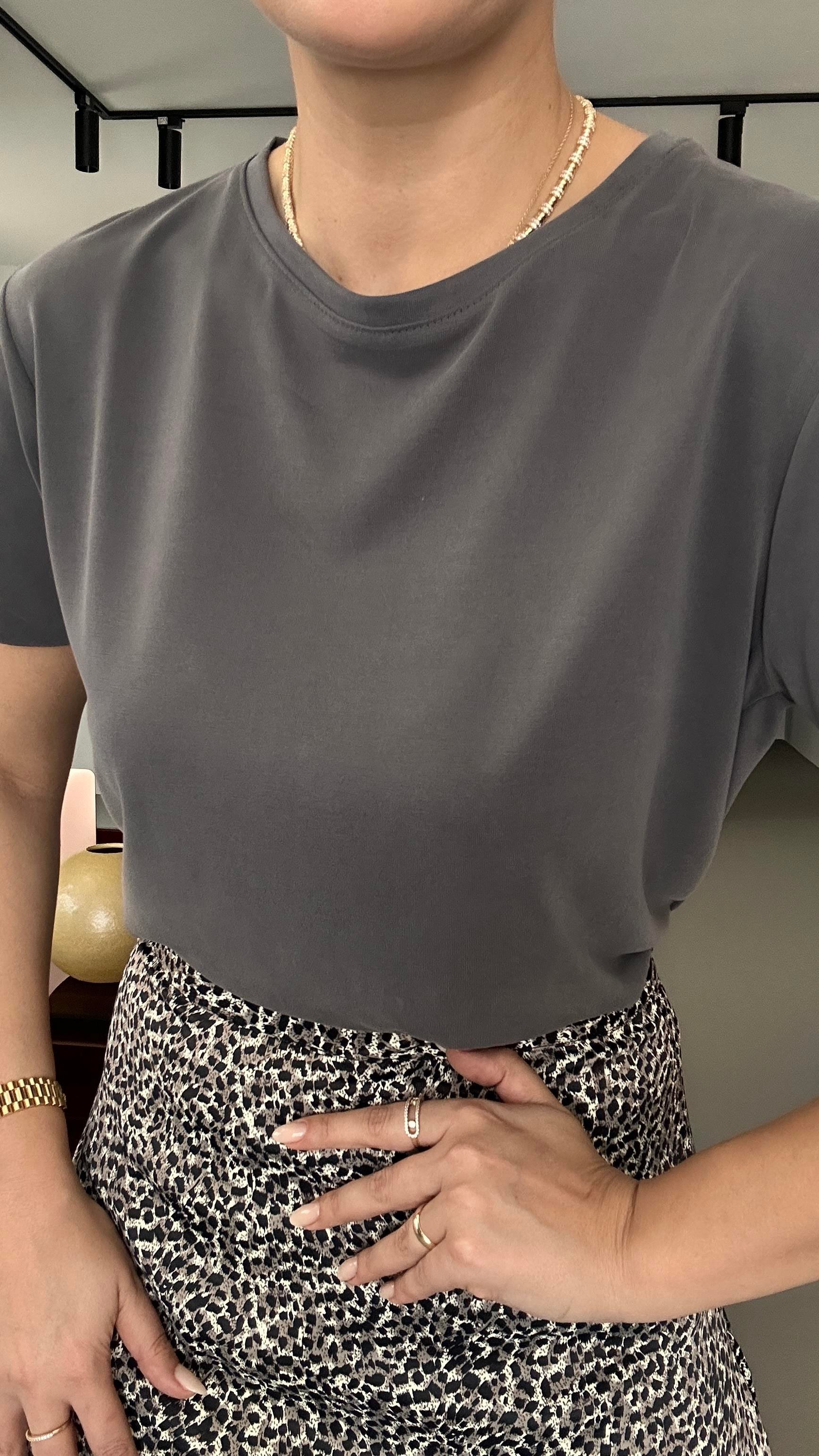 Premium Seri Bisiklet Yaka Lazer Kesim Antrasit Modal Tshirt