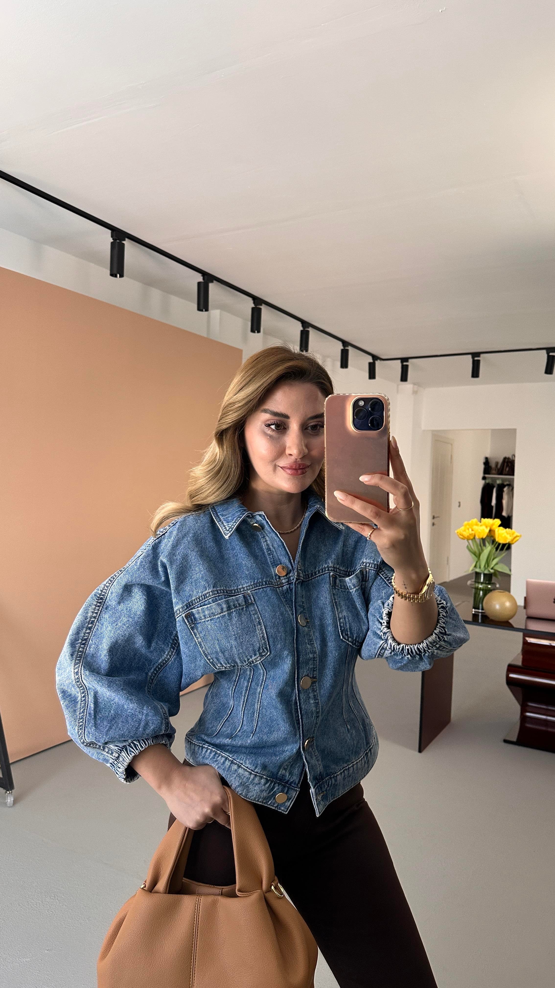 Premium Seri Gold Düğme Detay Balon Kol Denim Ceket