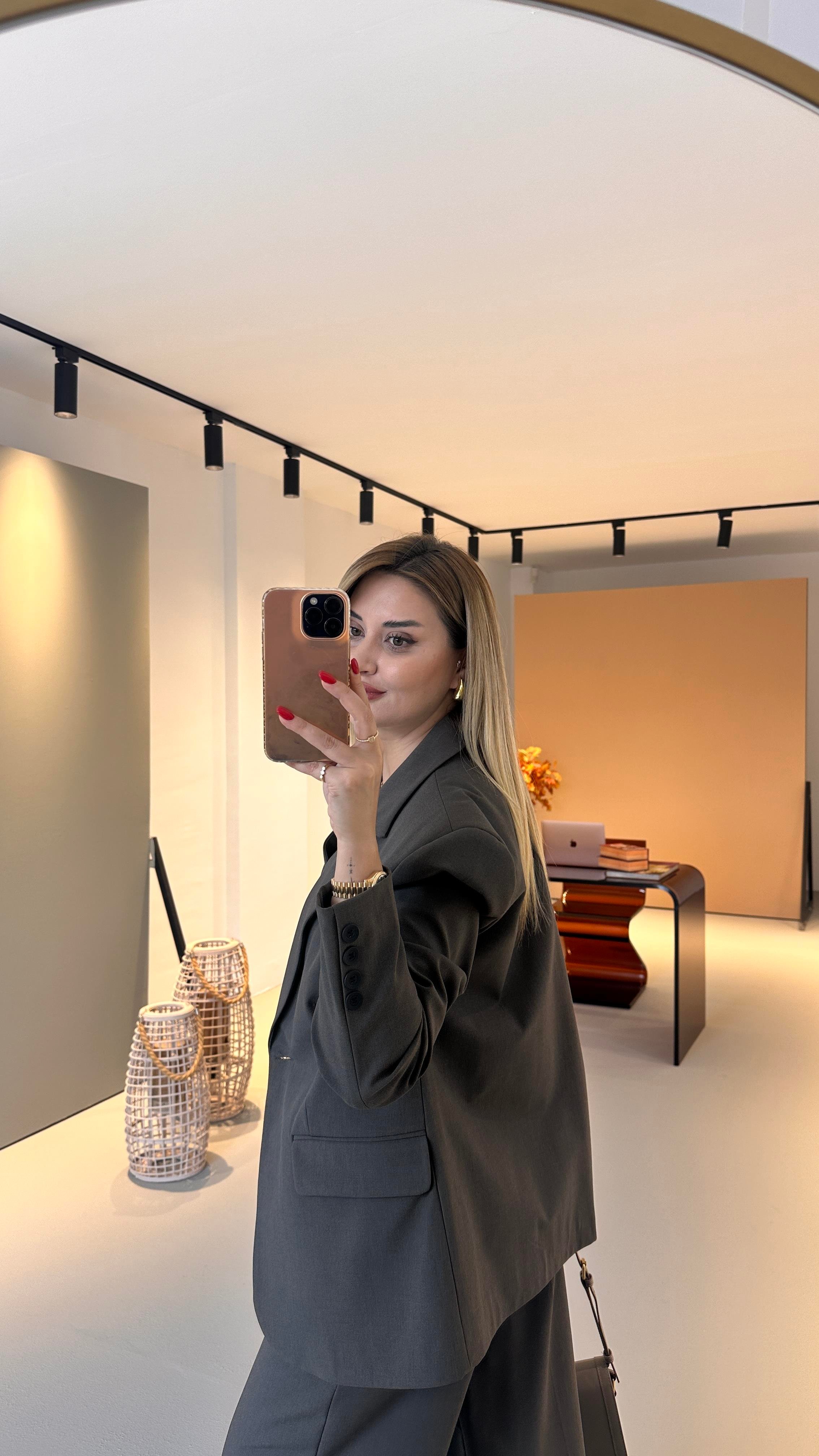 Premium Seri Tek Düğme Detay Maskülen Kahve Blazer