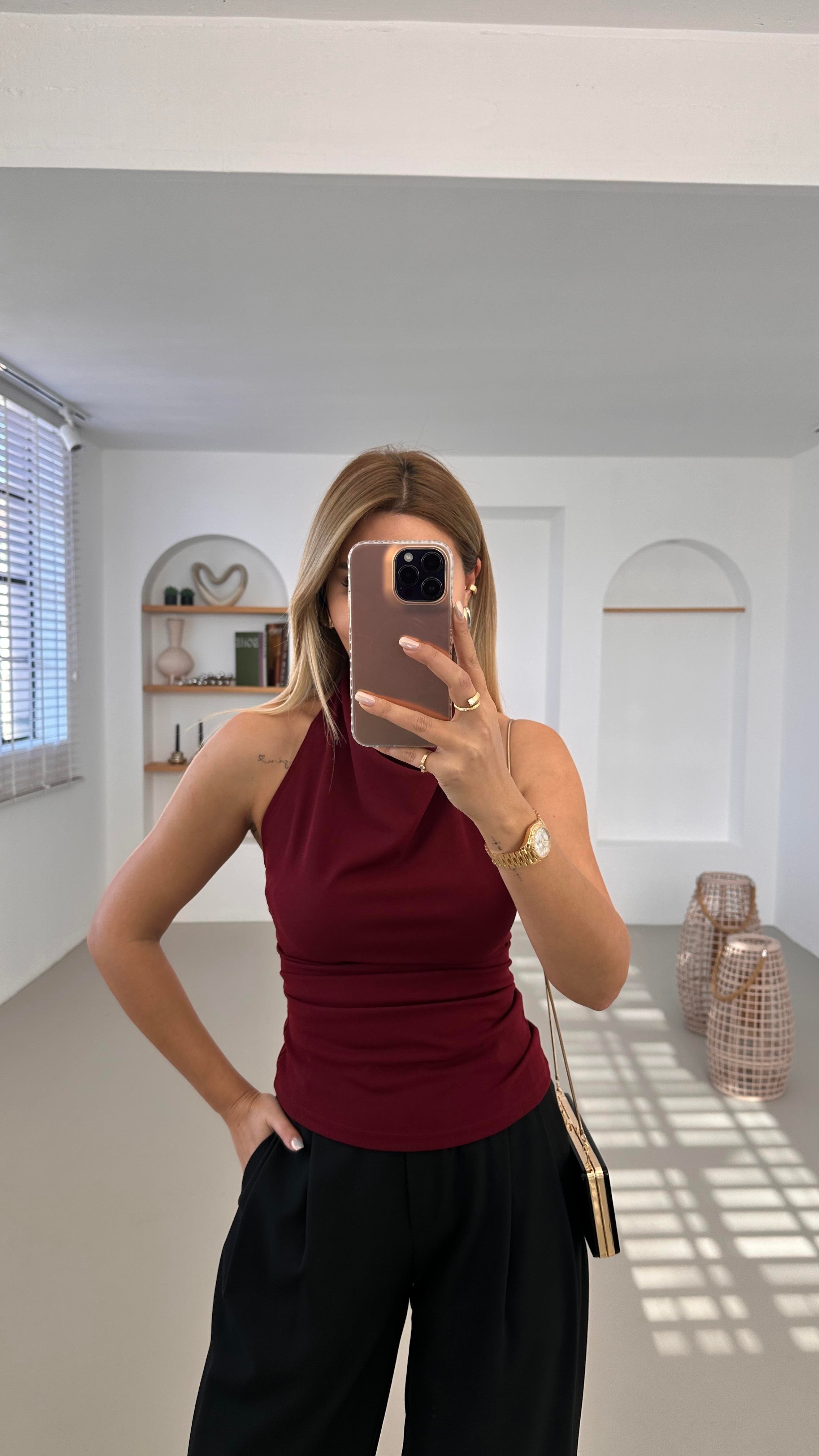 Sırt Kemer Detay Degaje Yaka Bordo Bluz
