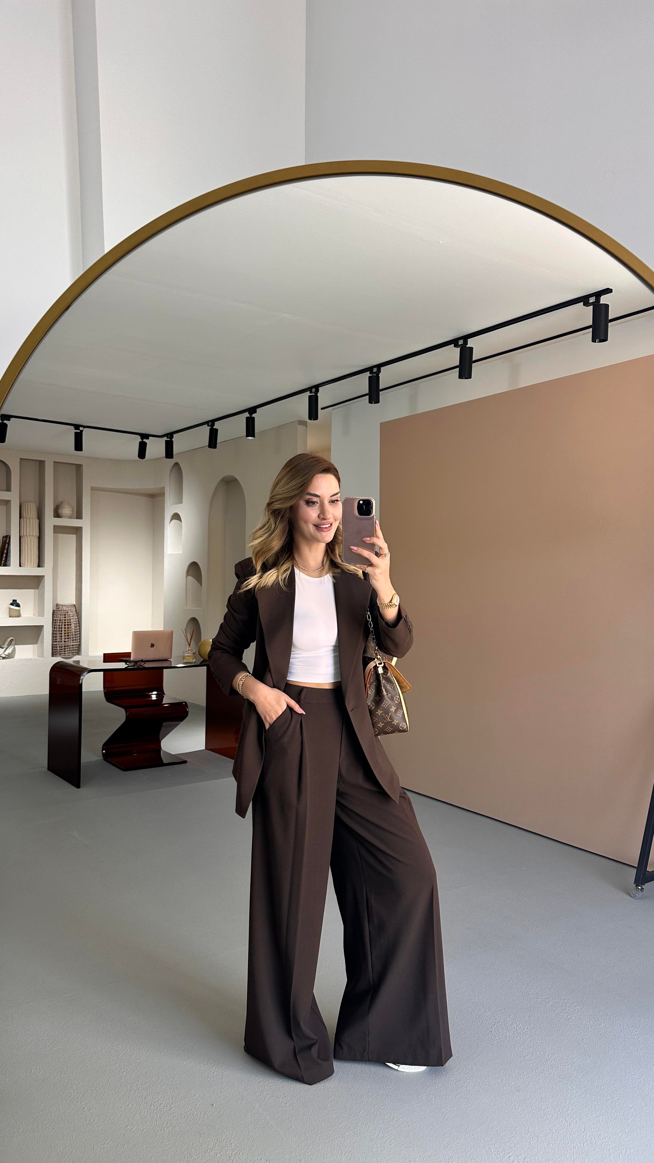 Tek Düğme Blazer Piliseli Palazzo Pantolon Kahve Takım