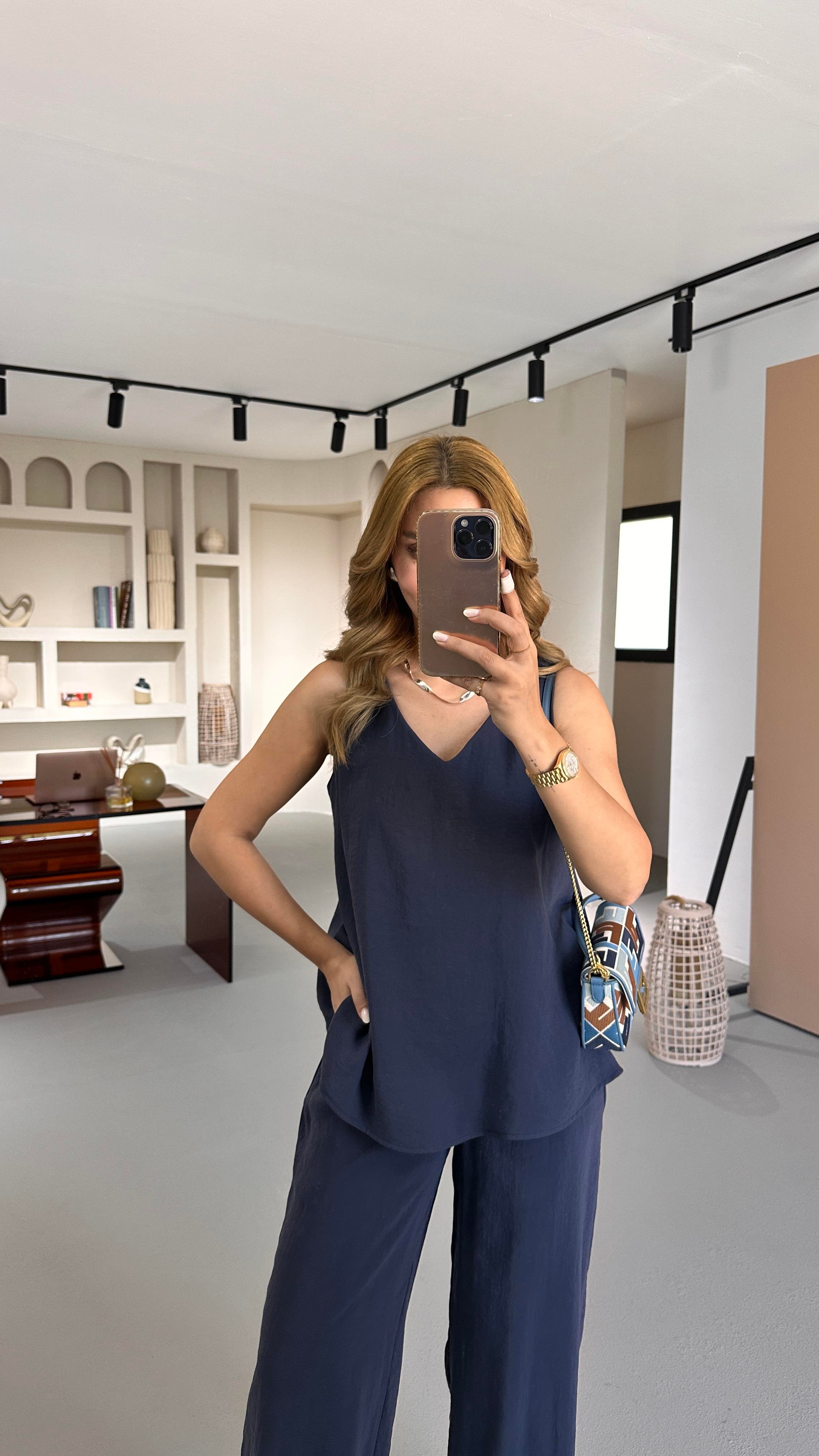 V Yaka Bluz Bol Pantolon Lacivert Tensel Modal Takım