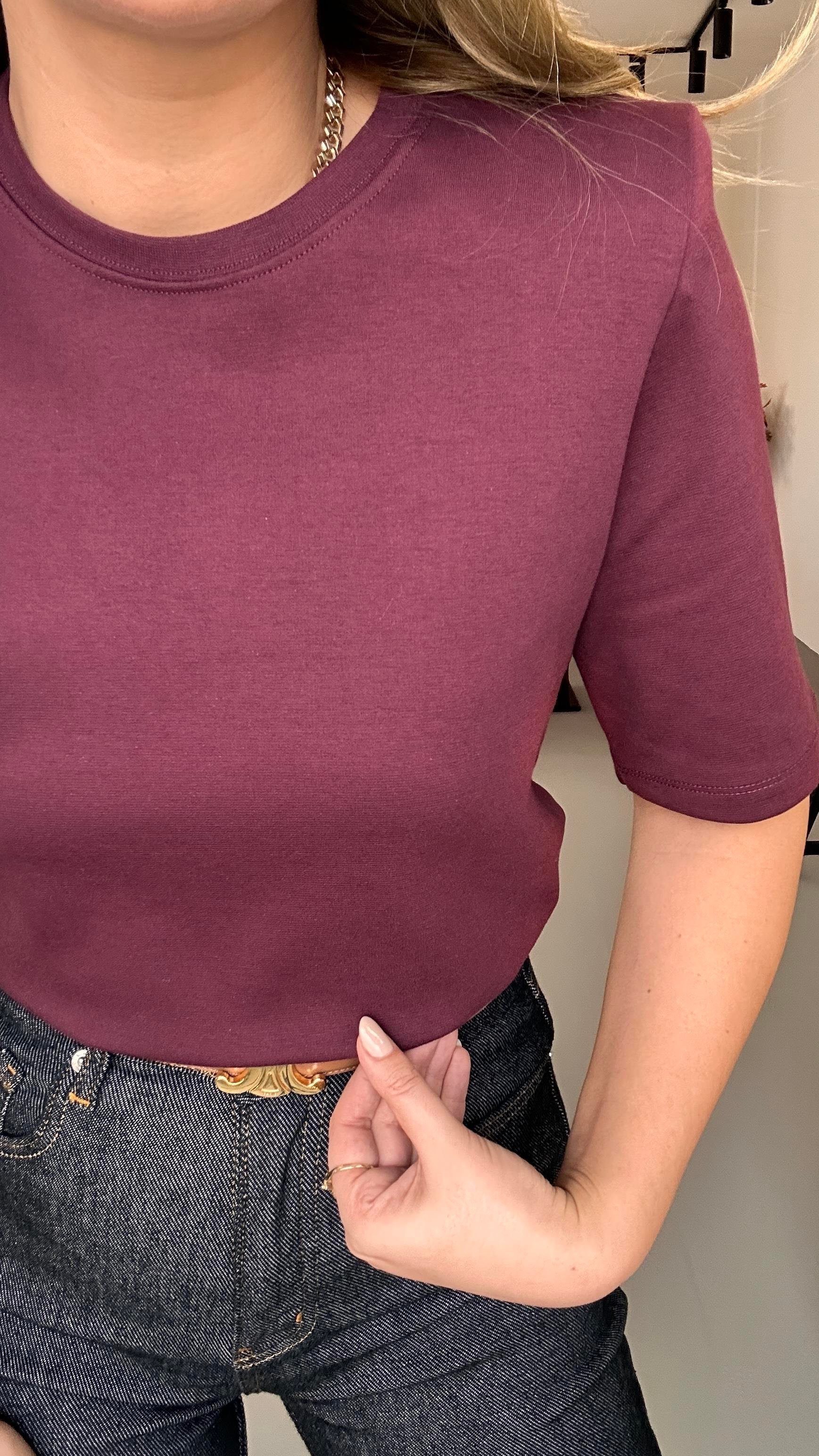 Vatkalı Kısa Kol Mürdüm Tok Basic Tshirt