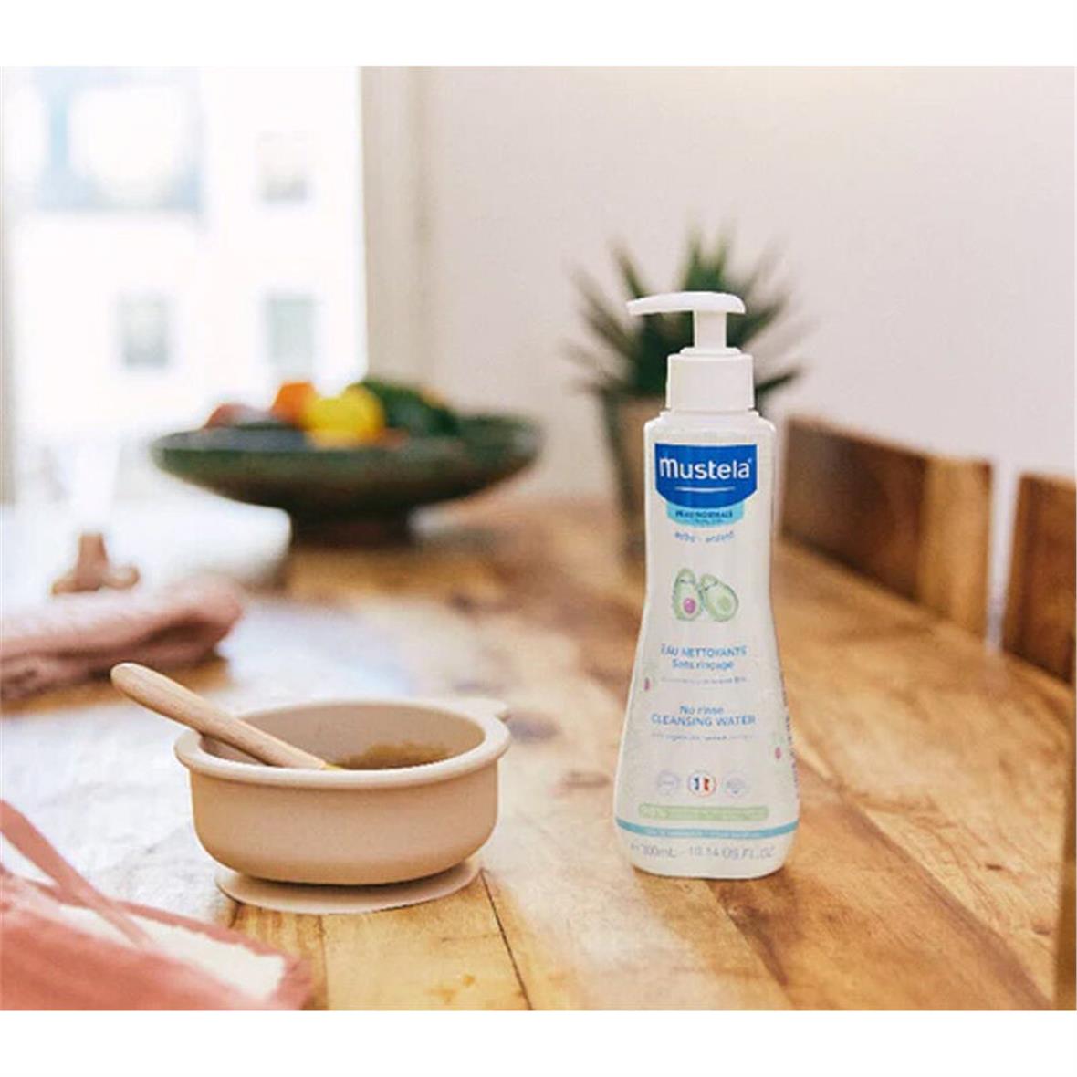 Mustela Physiobebe Durulama Gerektirmeyen Temizleyici Sıvı 300ml - Mustela