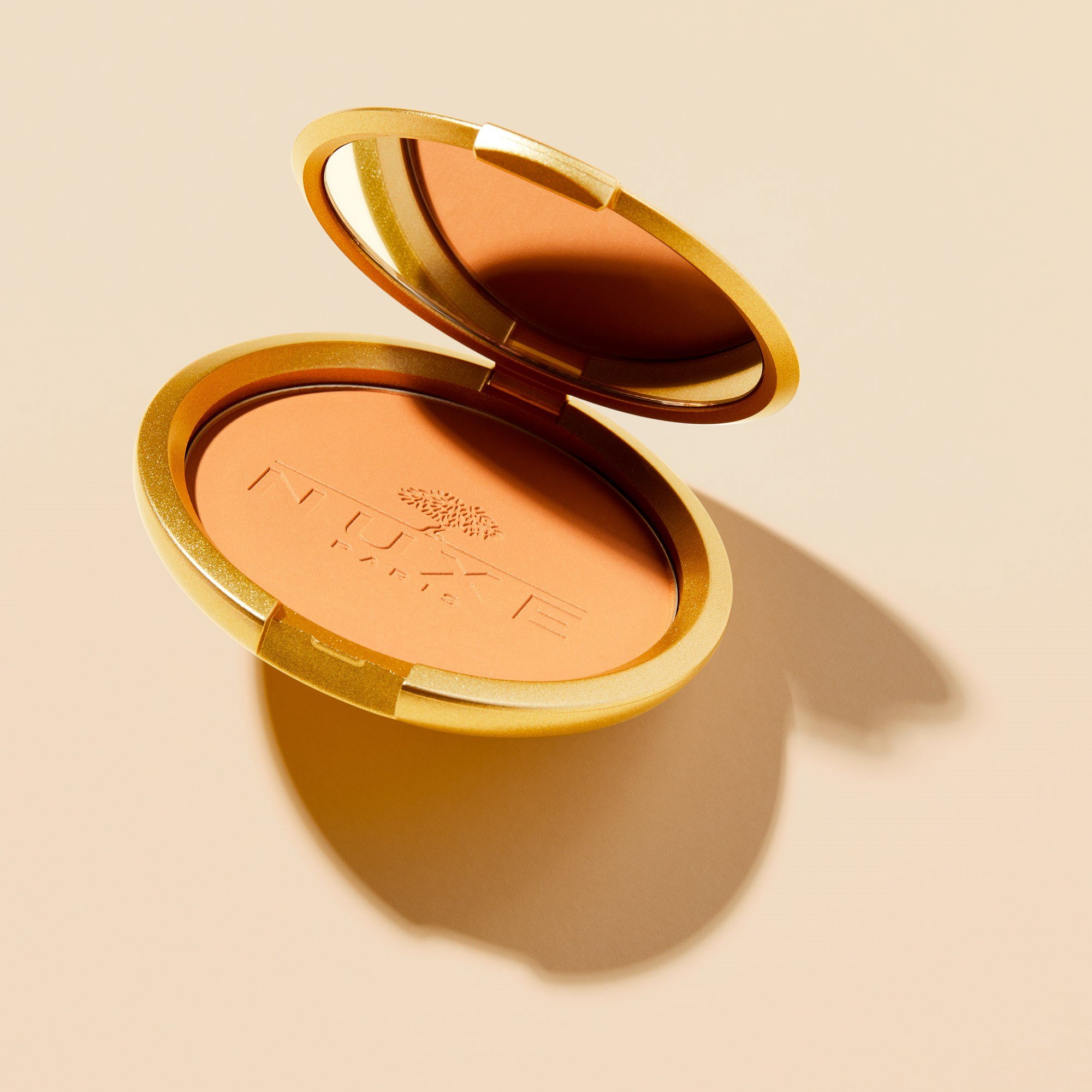 Nuxe Poudre Eclat Prodigieux Bronzlaştırıcı Kompakt Pudra 25 gr - Nuxe