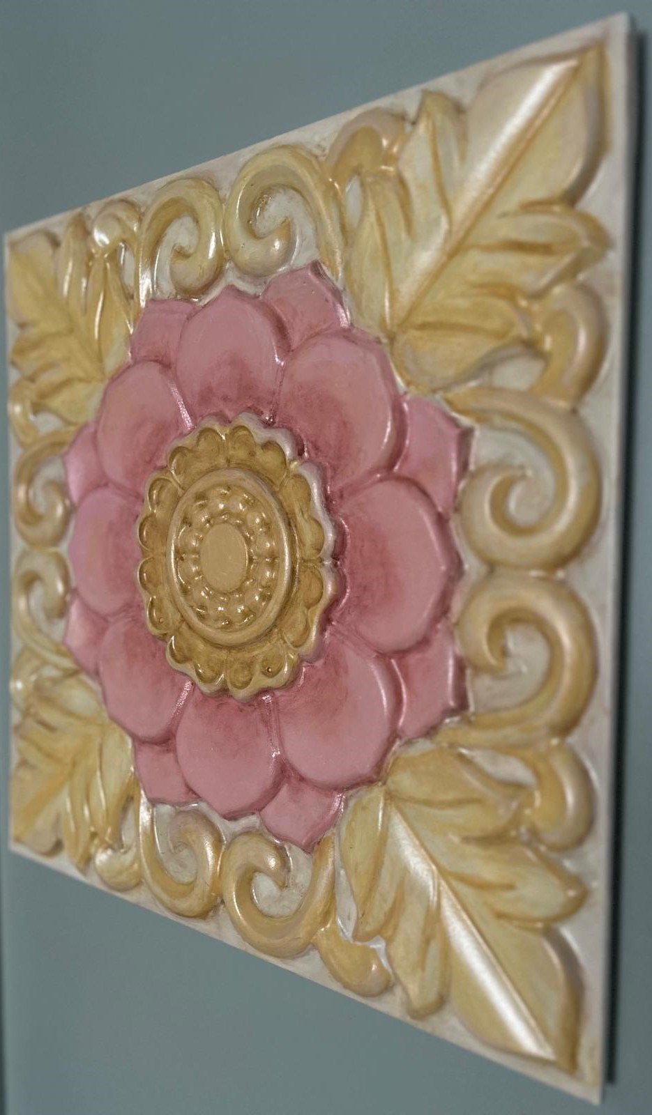 Lotus Motifli Dekoratif Duvar Paneli - Pembe