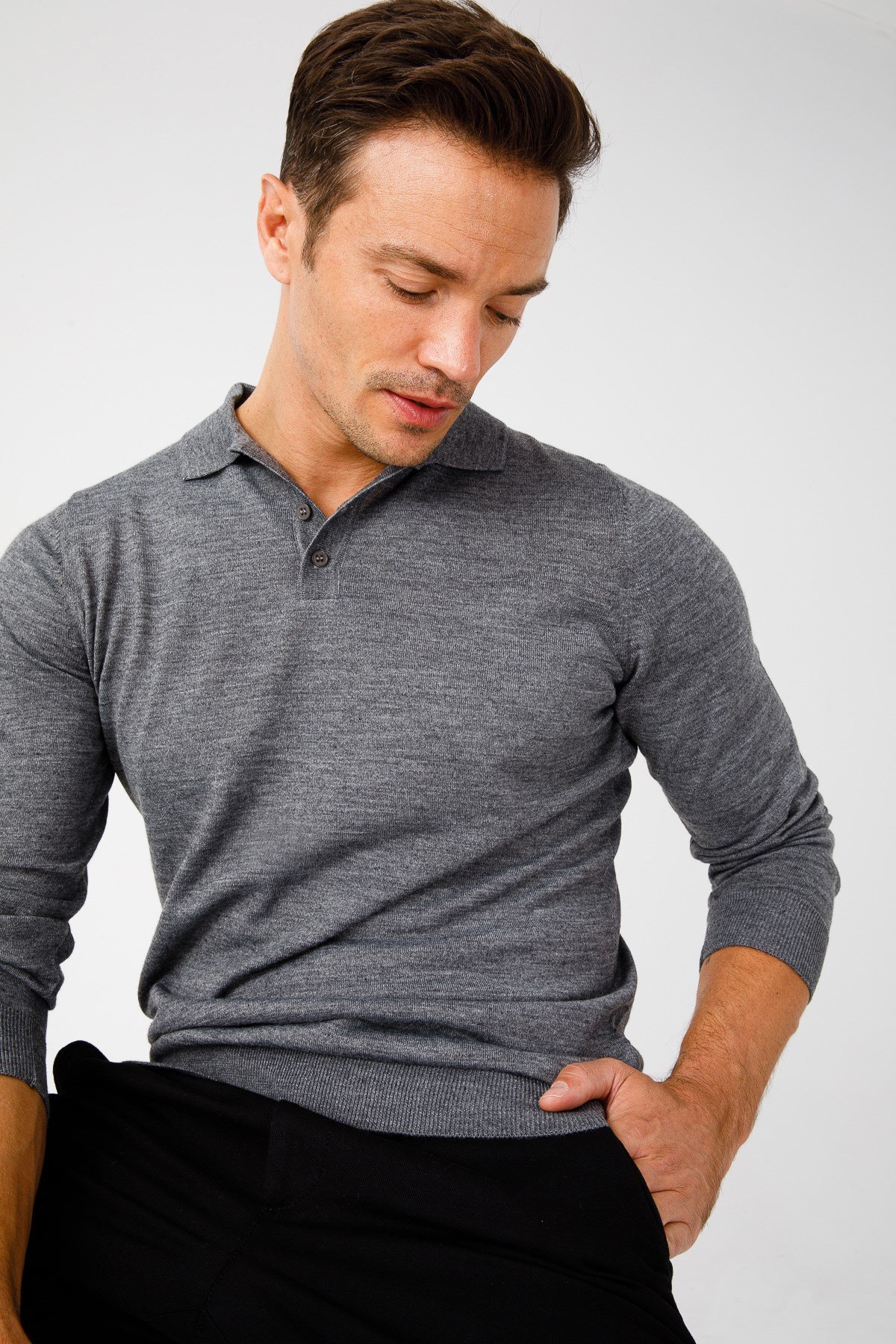 21601Erkek Basıc Polo Yaka İnce Triko Kazak Füme