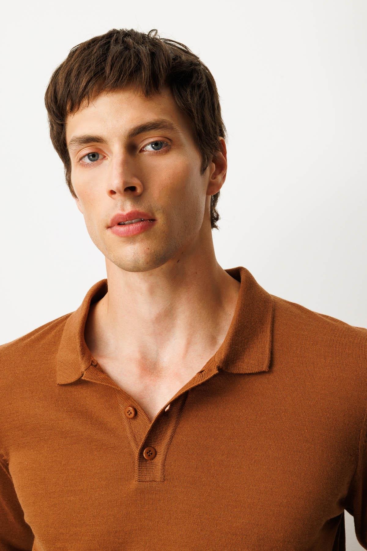 21601Erkek Basic Polo Yaka İnce Triko Kazak Taba